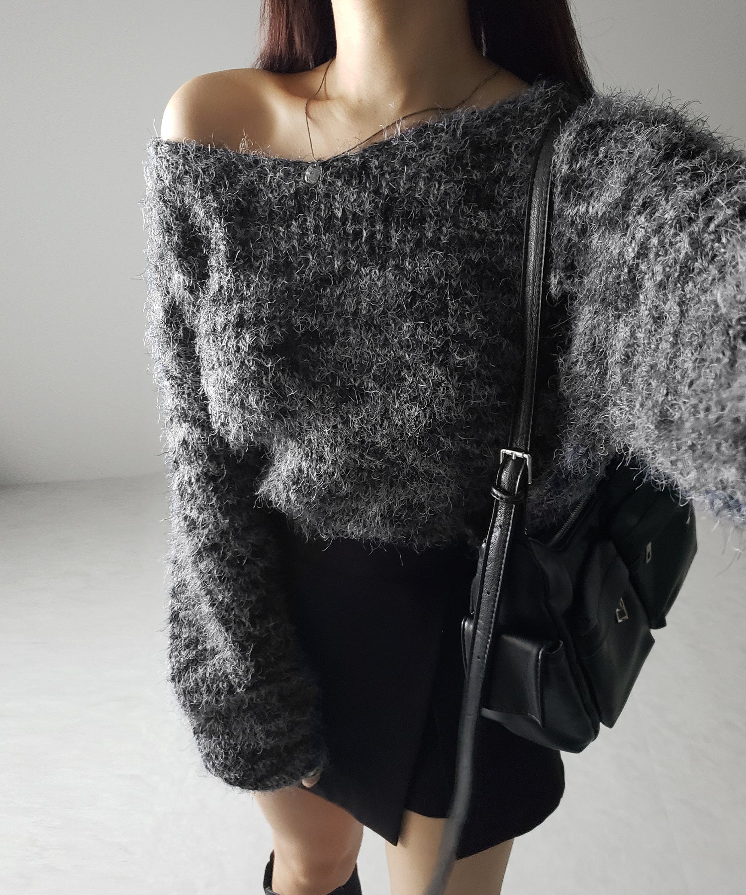 フラッフィーメランジルーズシャギーニット【韓国製】