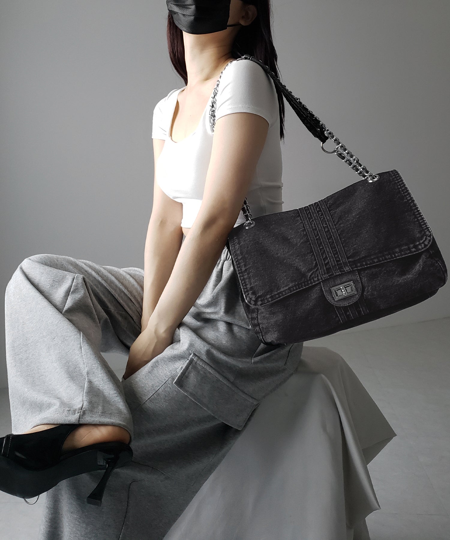 センターラインウォッシュデニムショルダーバッグ / centerline washed denim shoulder bag
