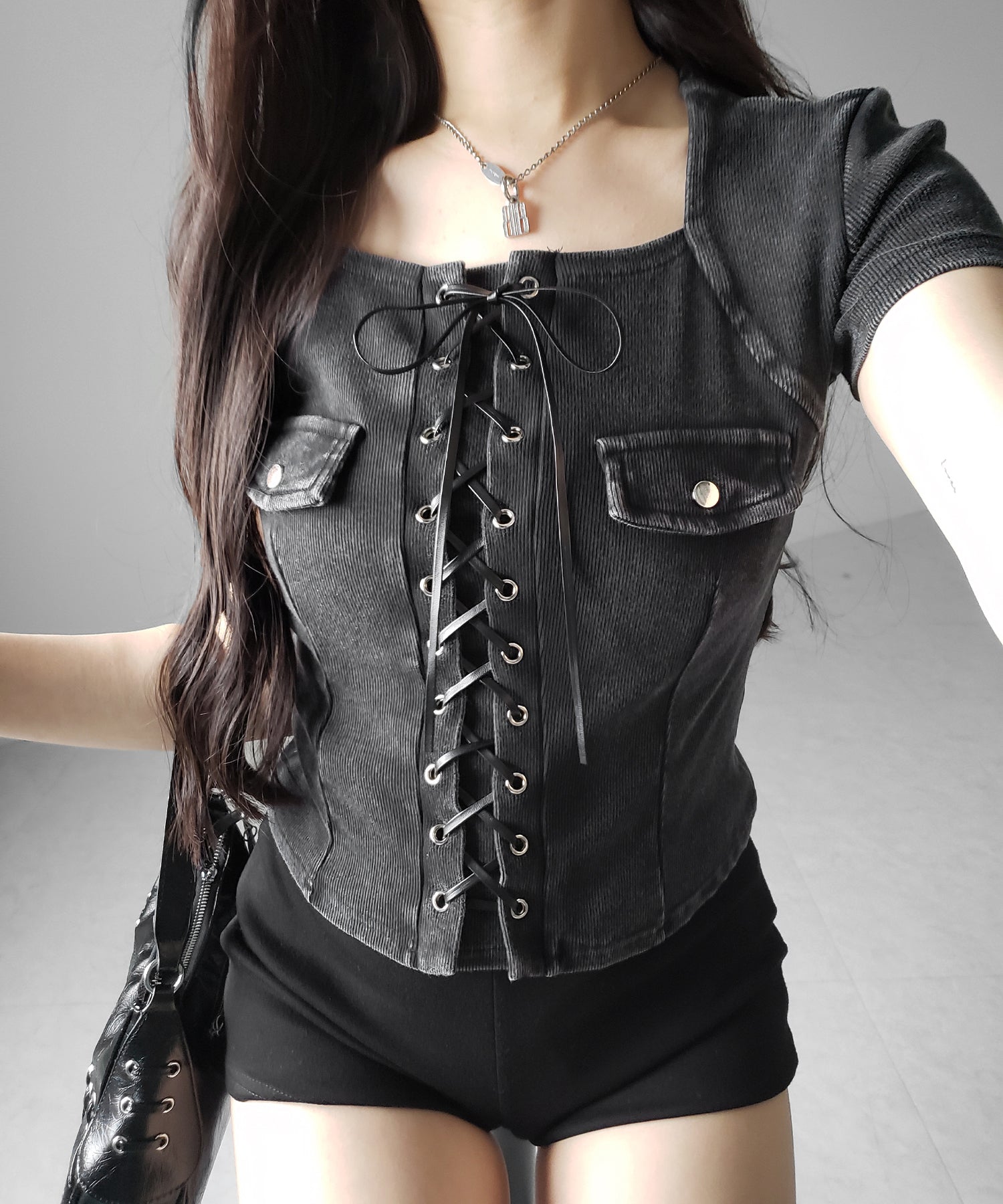 ヴィンテージレースアップスクエア半袖Tシャツ / vintage laceup square T-shirts