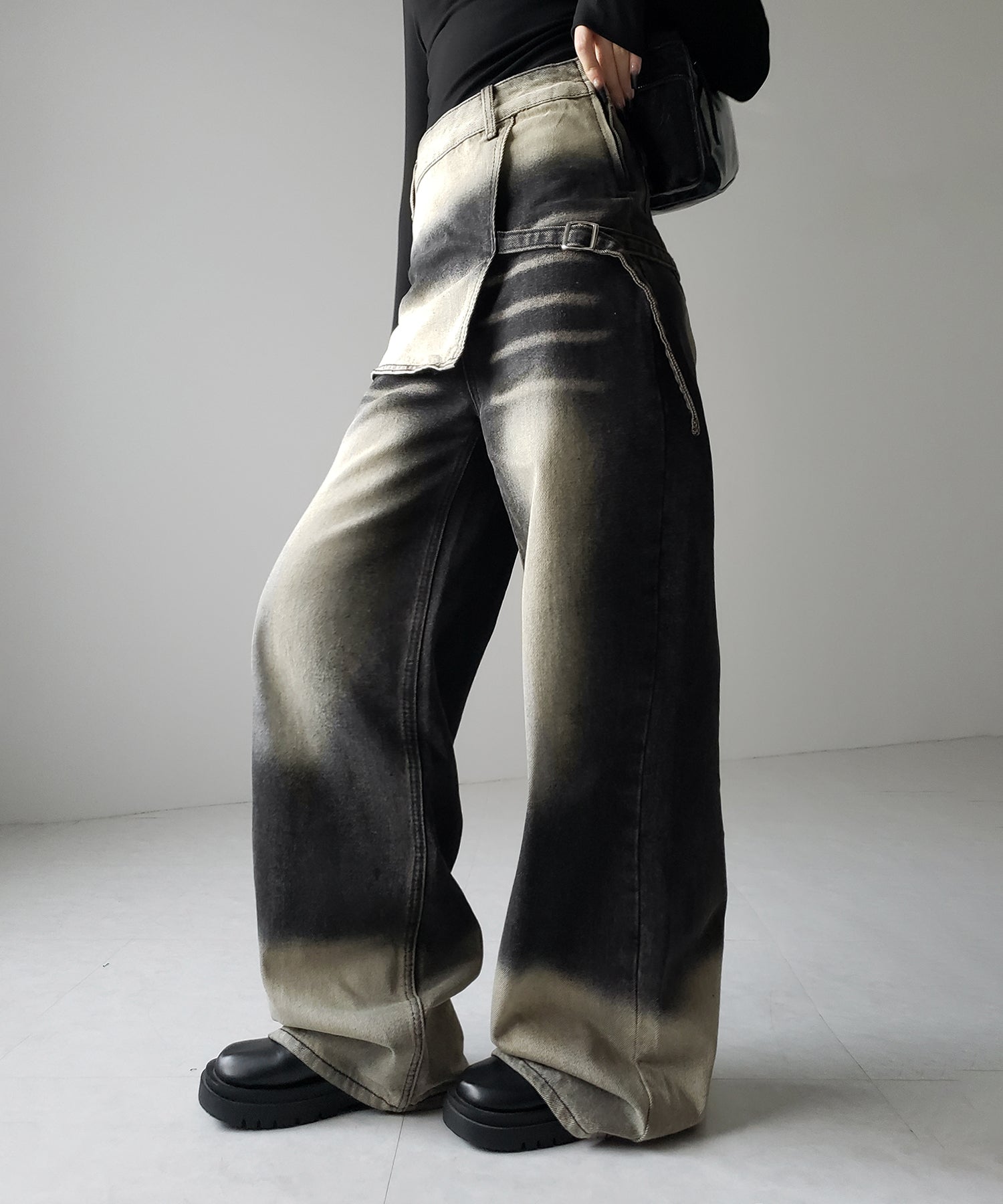 【 2color /4size 】ラップレイヤードバイカラーブリーチワイドデニム / wrap layered bicolor bleach wide denim