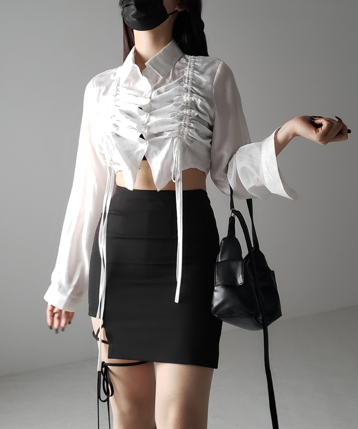 【 2color 】クロスストラップサイドリボンミニスカート / cross strap side ribbon mini skirt