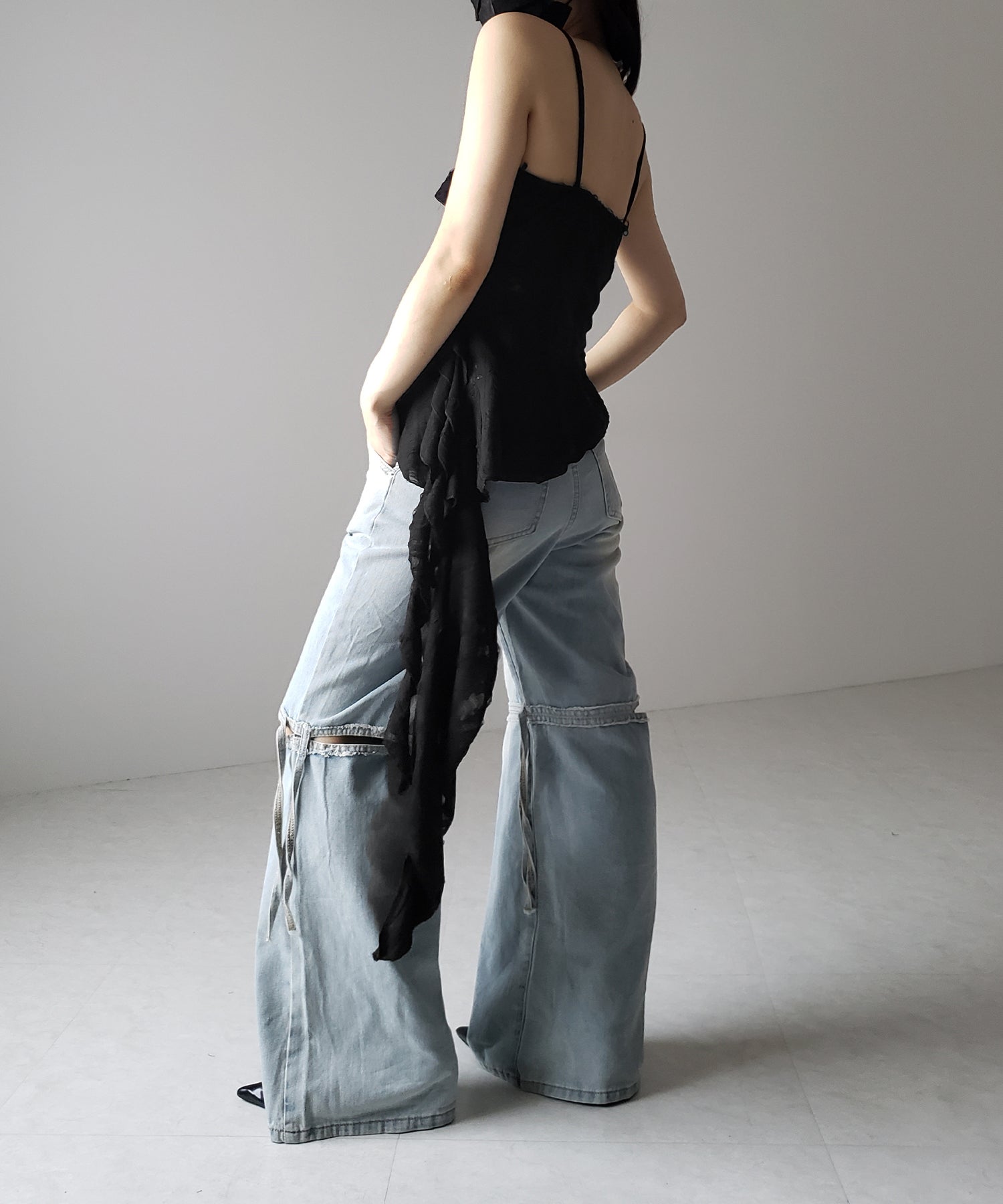 アシンメトリーダメージフリルキャミソール / asymmetry damage frill camisole
