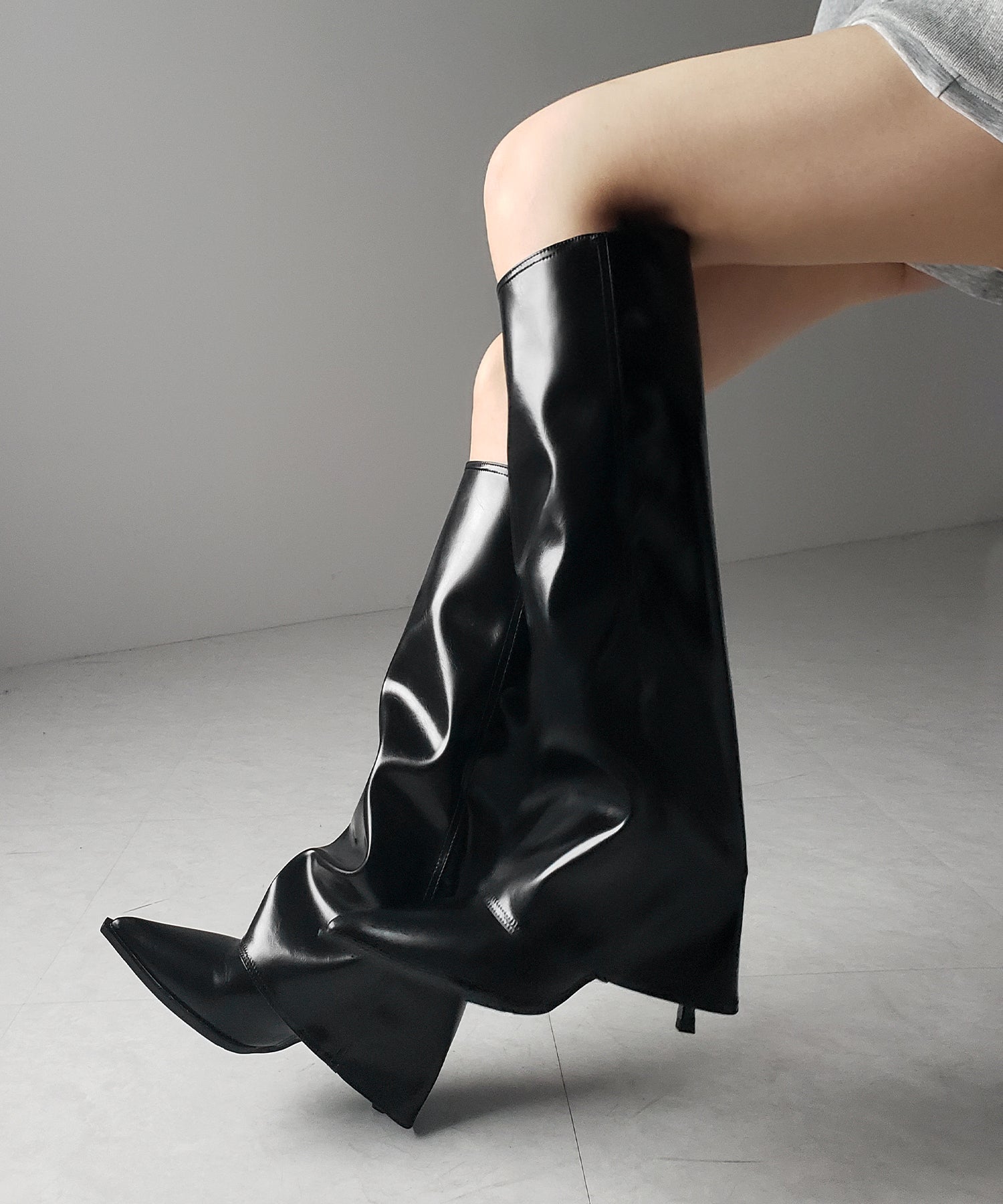 【 2color 】ポインテッドトゥフェイクレザーカバーロングブーツ / pointed toe fake leather covered long boots