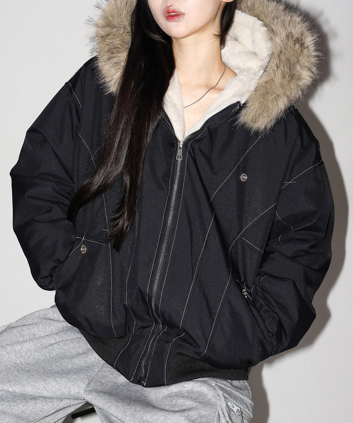 配色ステッチファーフード中綿オーバーブルゾン / stitch fur hood fake down over blouson