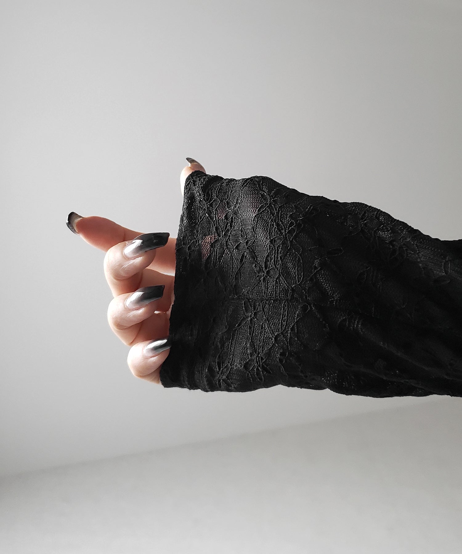 【 2WAY 】クロスストラップリボンショートレースカーディガン / cross strap ribbon short lace cardigan