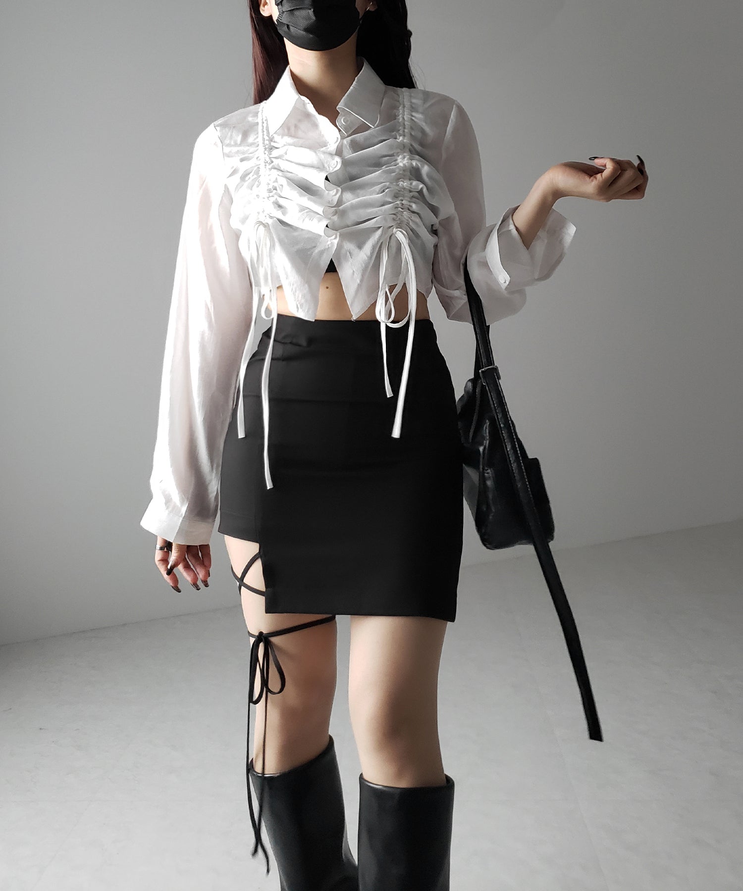 【 2color 】クロスストラップサイドリボンミニスカート / cross strap side ribbon mini skirt