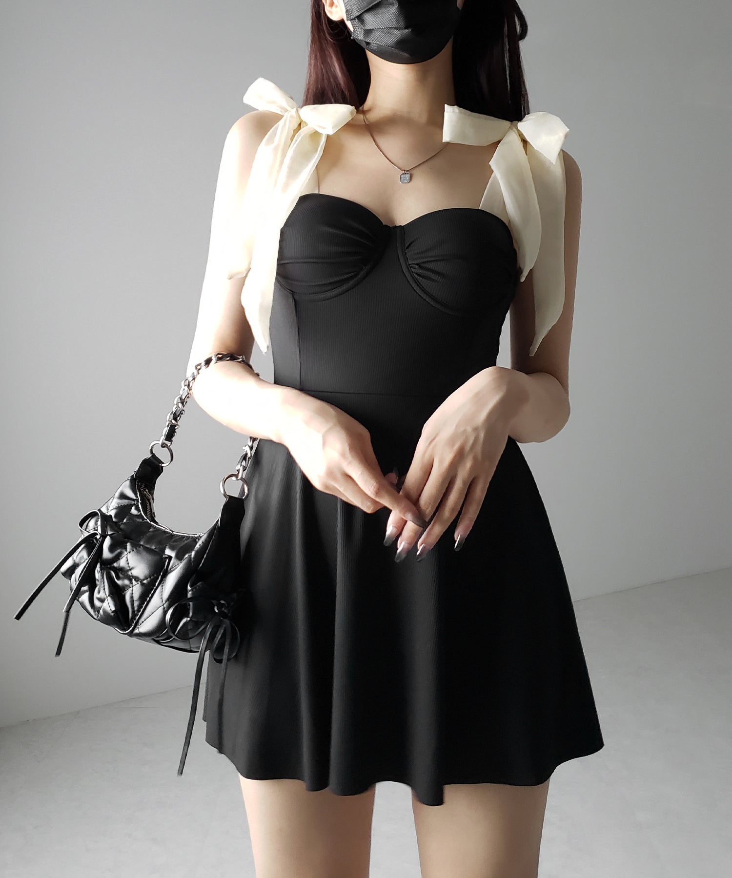 【 レディース水着 】ショルダーリボンバイカラーワンピース水着 / shoulder ribbon bicolor onepiece swimwear