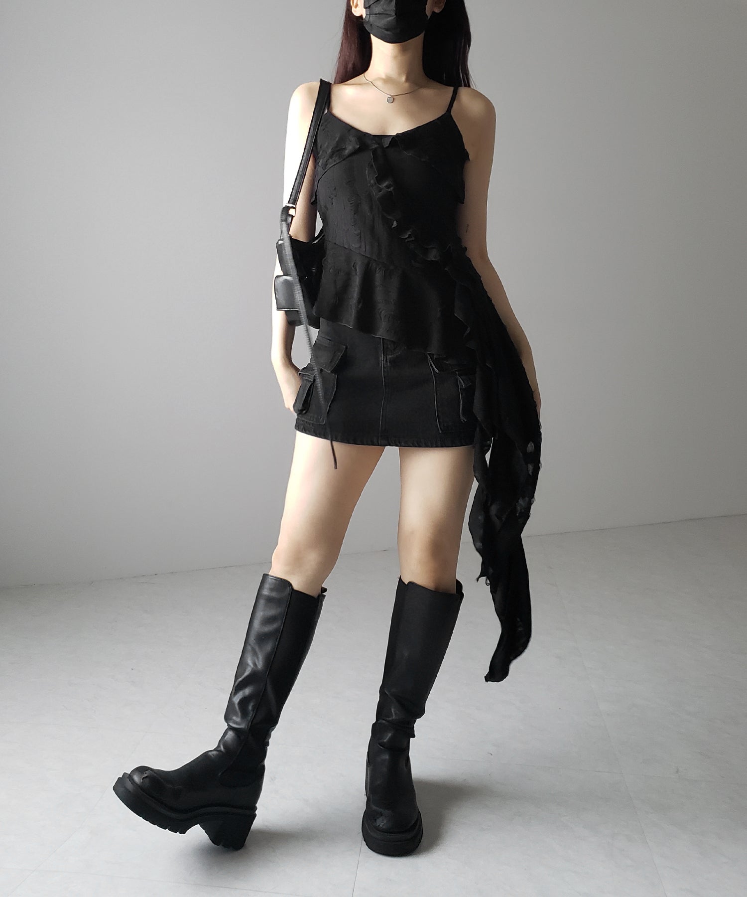 アシンメトリーダメージフリルキャミソール / asymmetry damage frill camisole