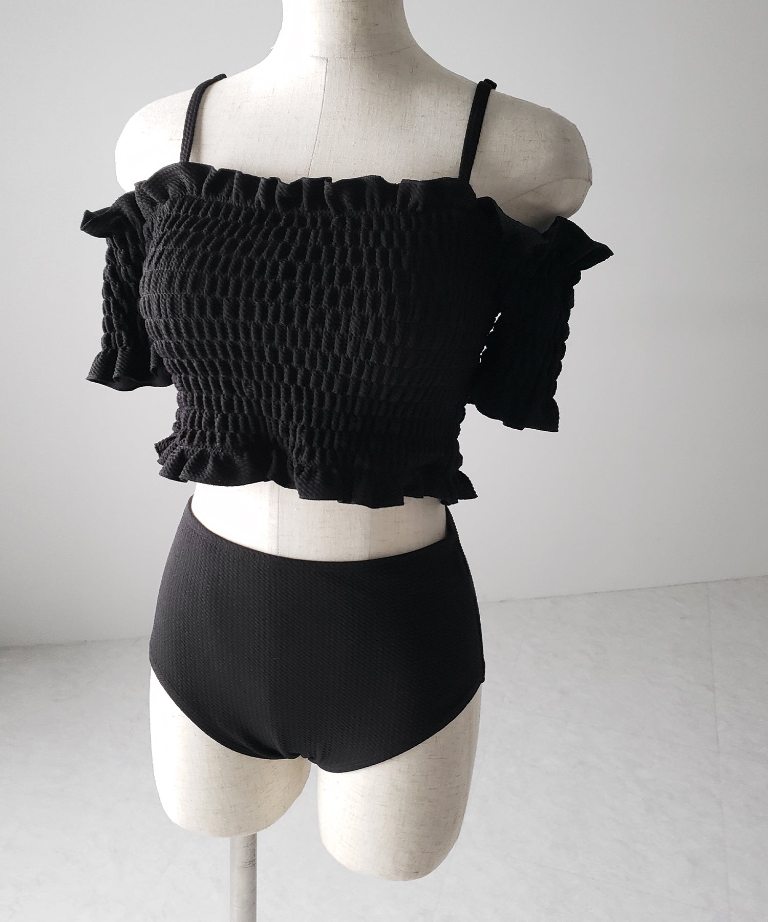 【 レディース水着/2点セット 】オフショルダーシャーリングギャザーハイウエストビキニ / off shoulder shirring gather highwaist bikini