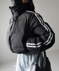 FREE / BLACK