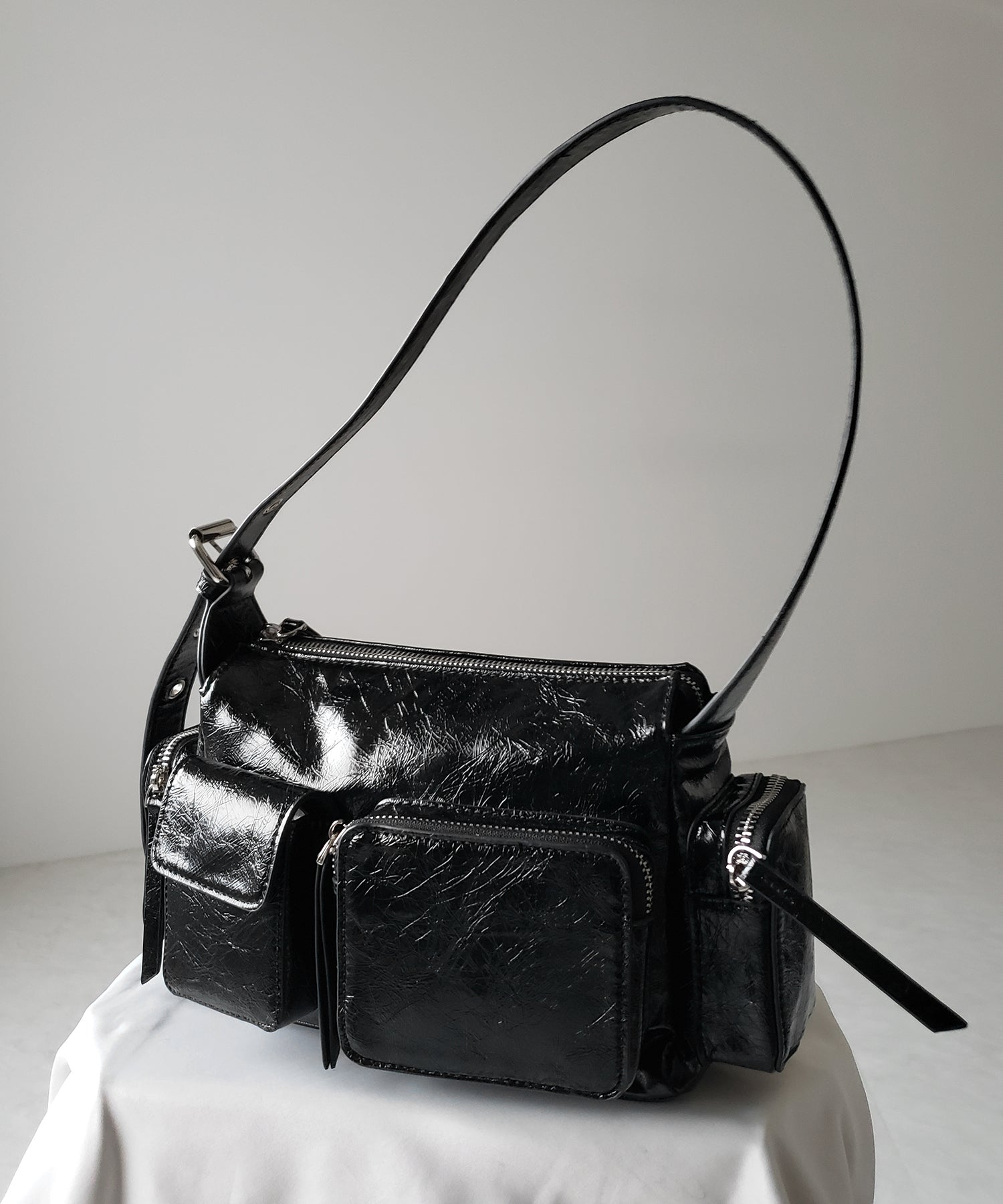 【 3color 】4アウトポケットヴィンテージスクエアショルダーバッグ / 4 outpocket vintage square shoulder bag