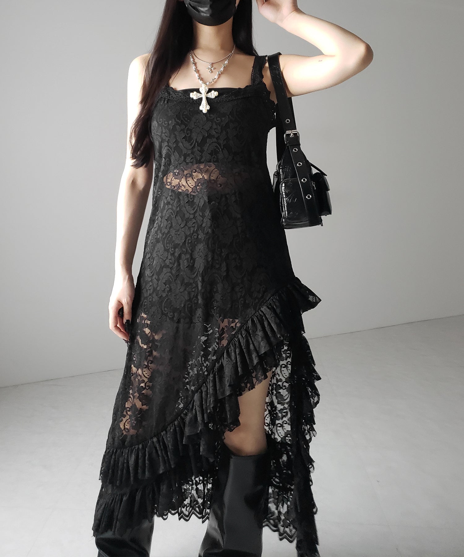 【 2color 】アシンメトリーフリルレイヤードレースキャミワンピース / asymmetry frill layered lace cami onepiece
