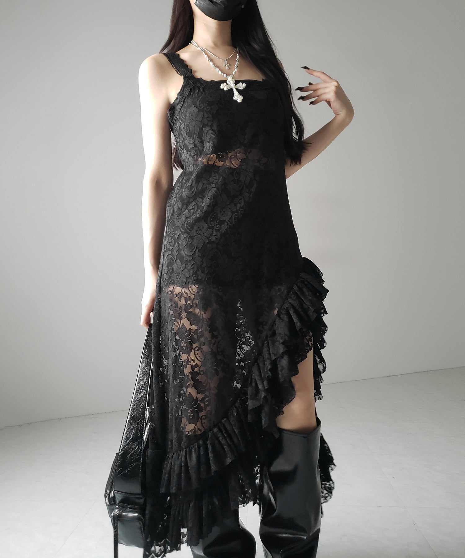 【 2color 】アシンメトリーフリルレイヤードレースキャミワンピース / asymmetry frill layered lace cami onepiece