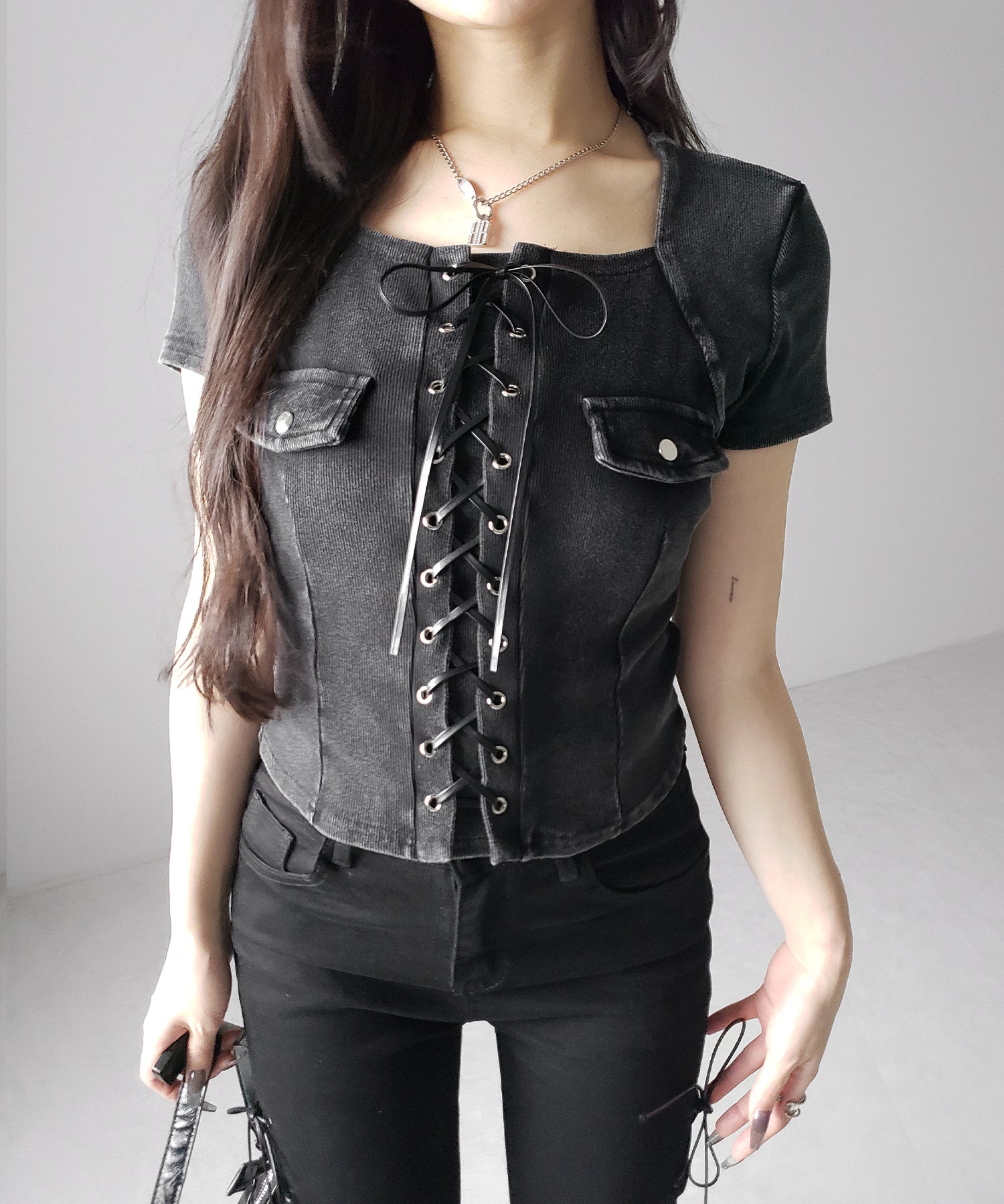 ヴィンテージレースアップスクエア半袖Tシャツ / vintage laceup square T-shirts