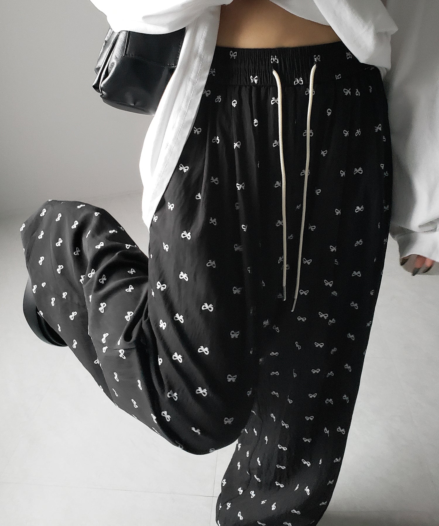 【 2color 】リボンプリントワイドイージーパンツ / ribbon print wide easy pants