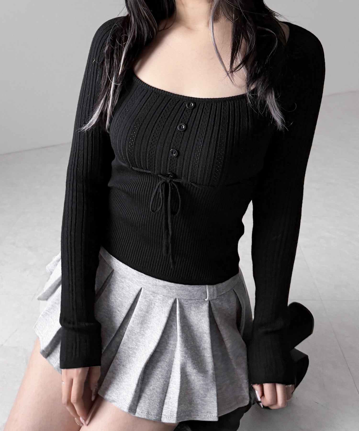 スリムフィット透かし柄リブニット / slim fit watermark pattern rib knit tops