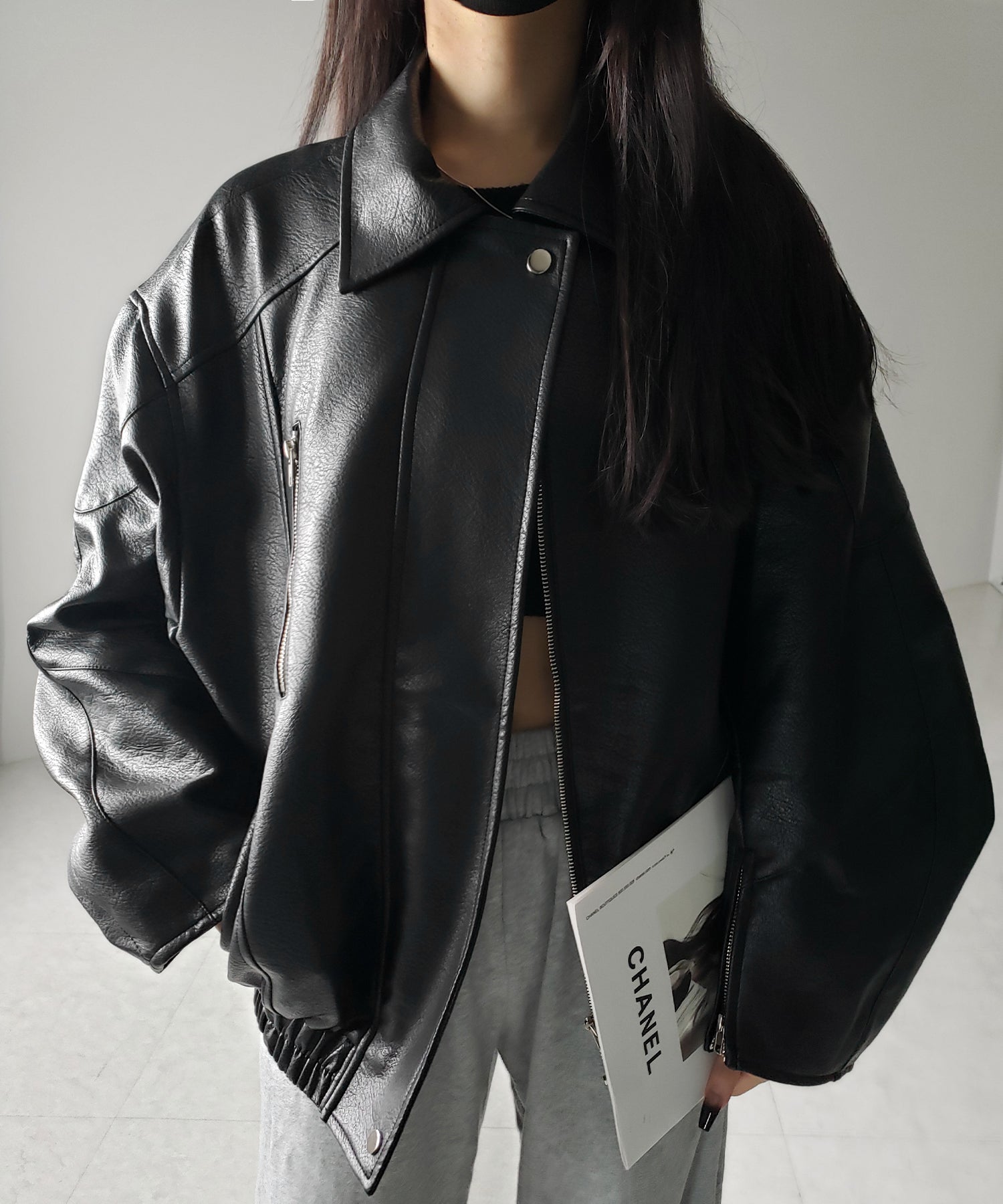 【 2color 】ヴィンテージライクボリュームスリーブフェイクレザーブルゾン / vintage like volume sleeve fake leather blouson