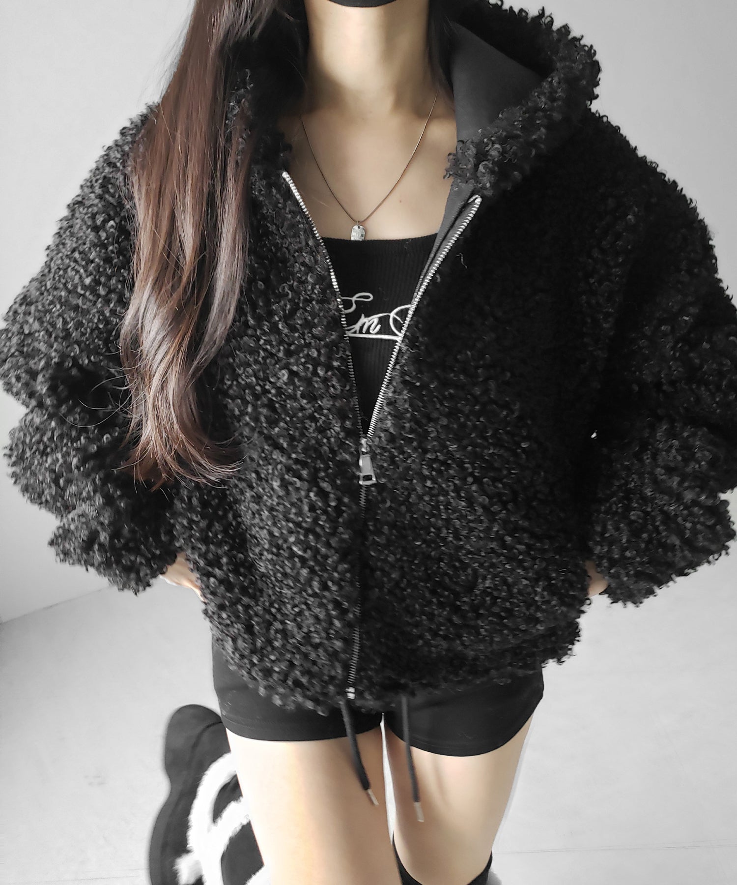 テディボアジップアップフーディクロップドコート / teddy boa zipup hoodie cropped cat