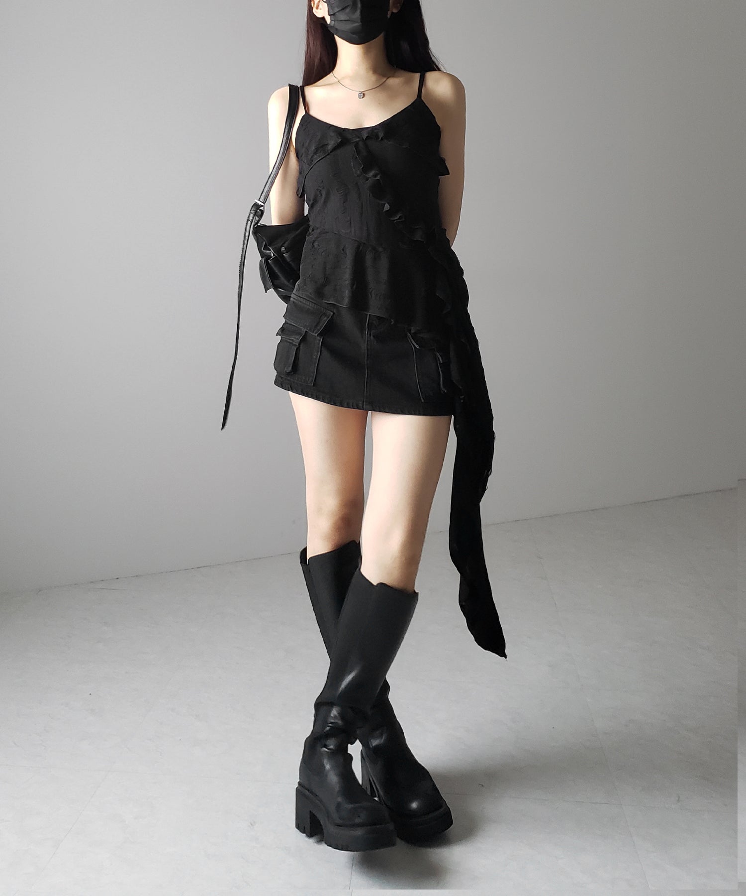 アシンメトリーダメージフリルキャミソール / asymmetry damage frill camisole