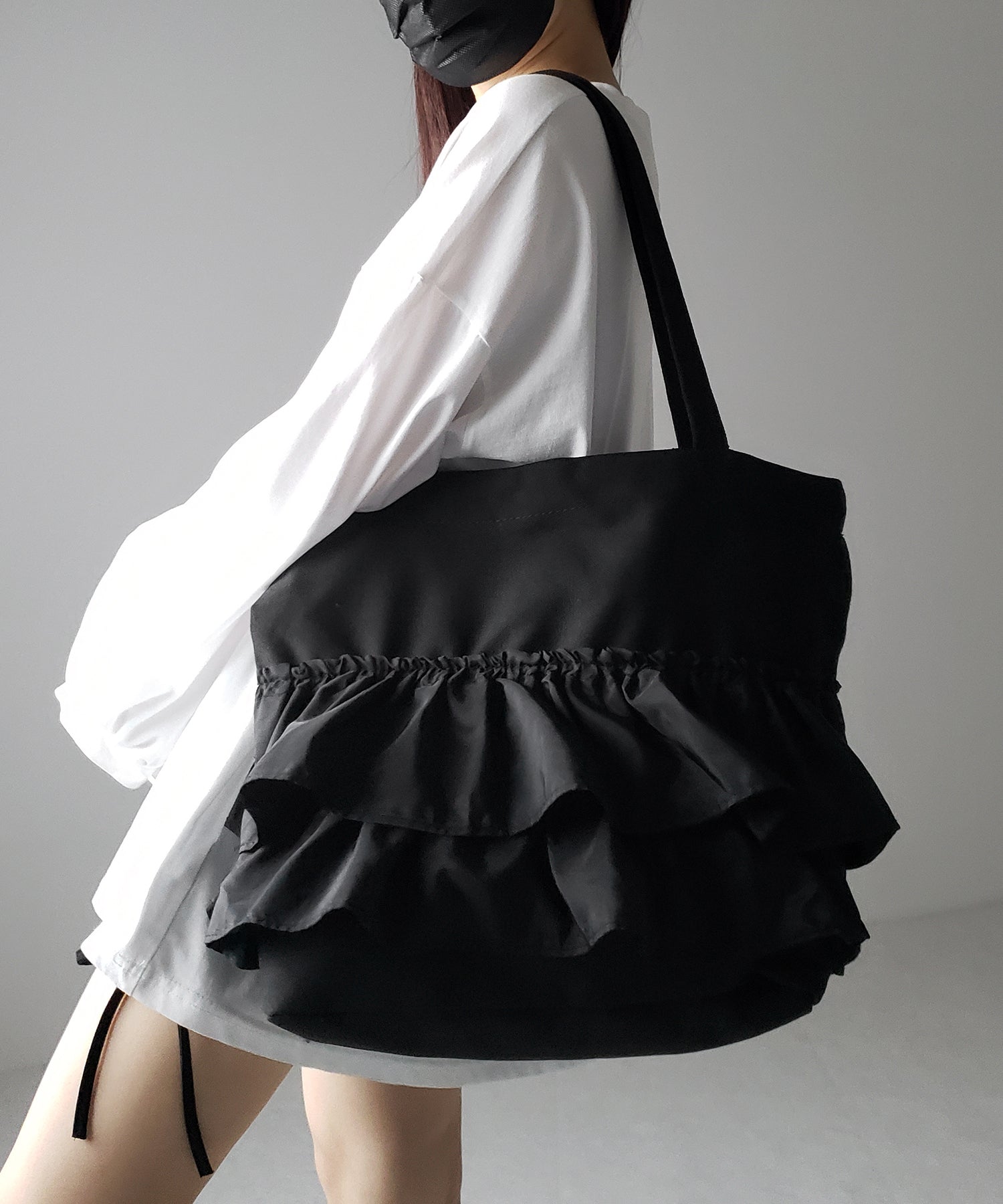 ティアードフリルBIGキャンバストートバッグ / tiered frill big canvas tote bag