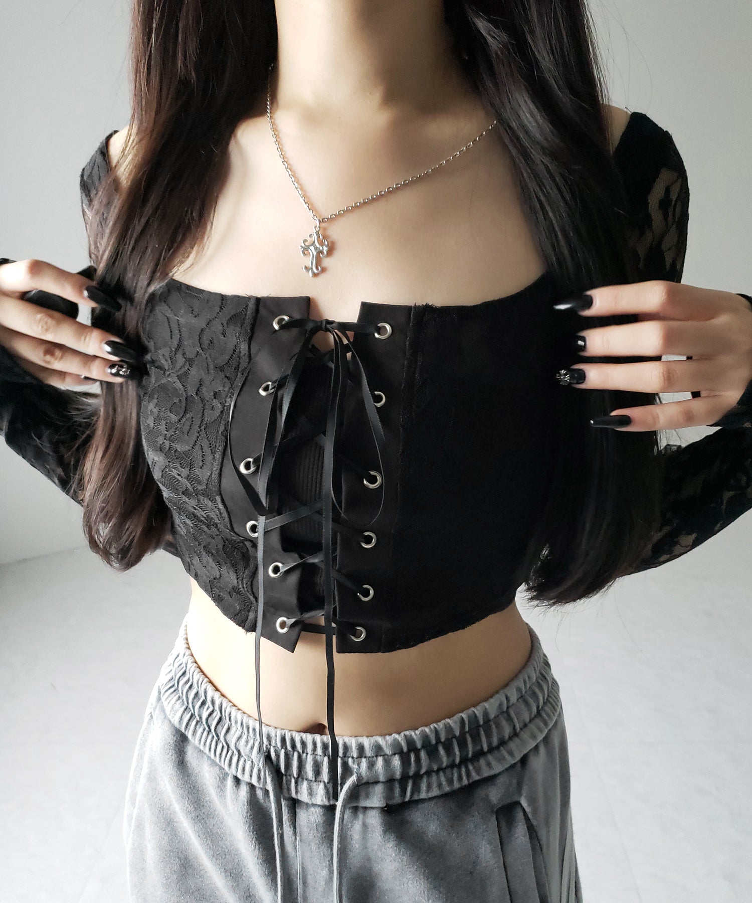 【 2color 】レースアップコルセットリボンショートレーストップス / laceup corset ribbon short lace tops