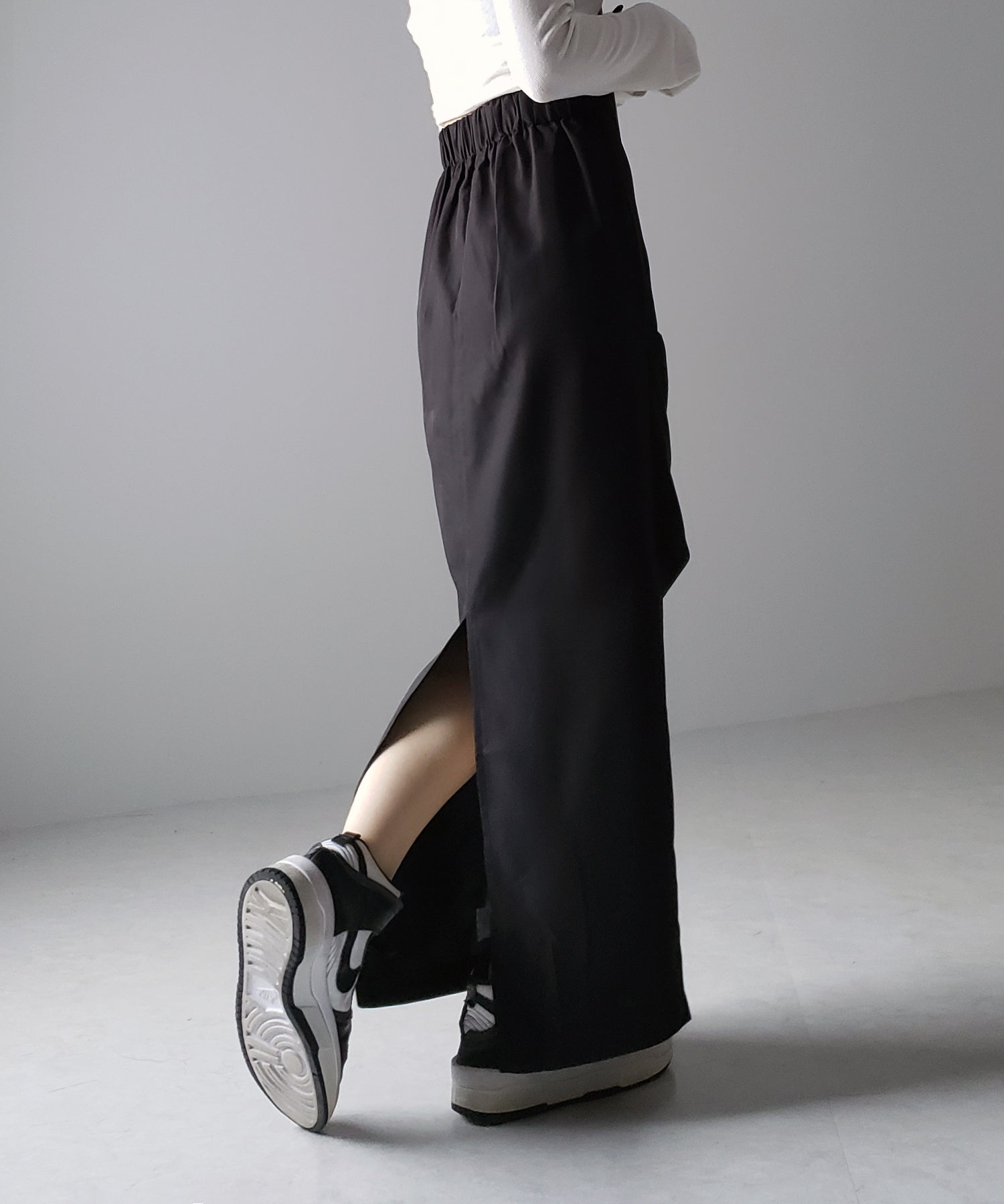 【 3size / 5color 】タックデザインハイウエストスリットロングスカート