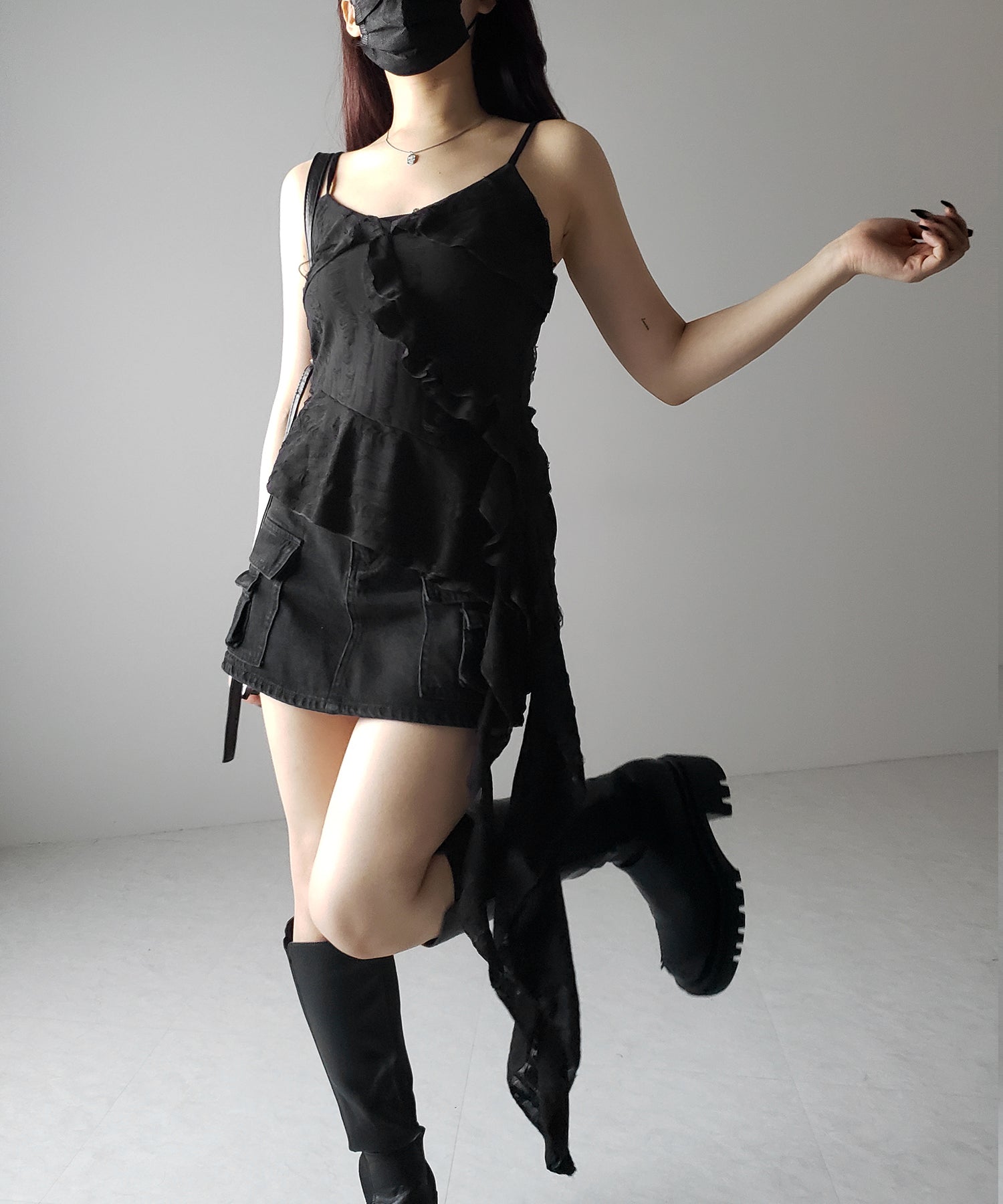 アシンメトリーダメージフリルキャミソール / asymmetry damage frill camisole
