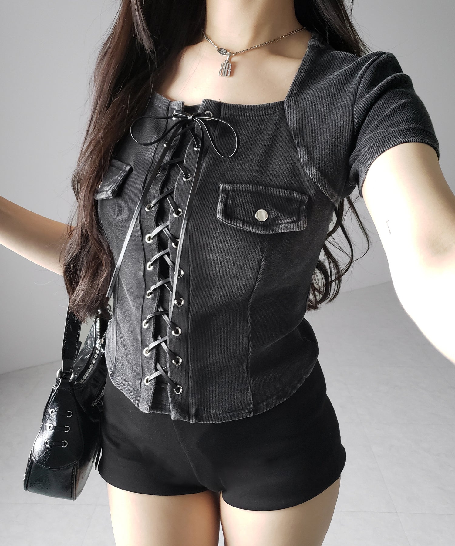 ヴィンテージレースアップスクエア半袖Tシャツ / vintage laceup square T-shirts