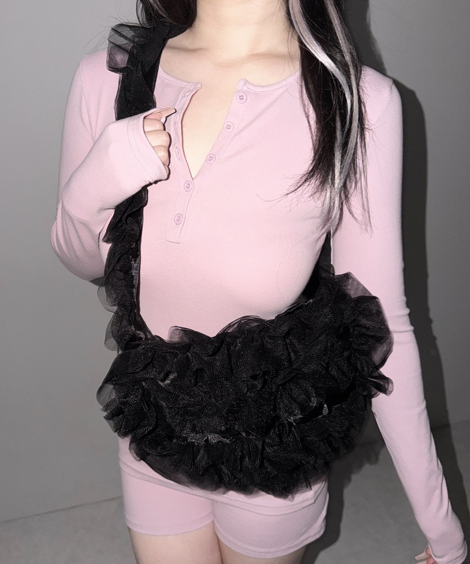 チュールフリルショルダーボディバッグ/ tulle frill shoulder body bag