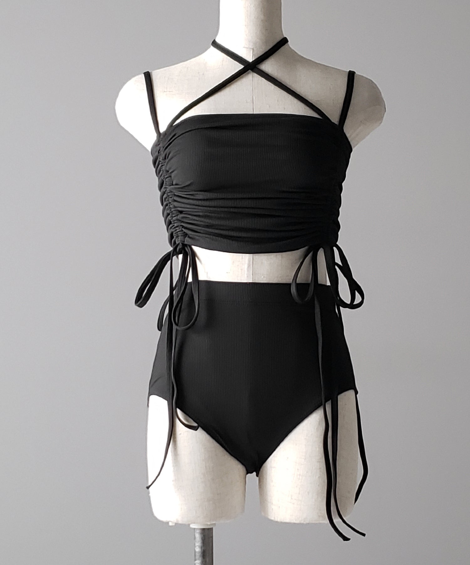 【 レディース水着/2点セット 】2WAY クロスストラップシャーリングリボンセパレートビキニ / cross strap shirring ribbon separate bikini