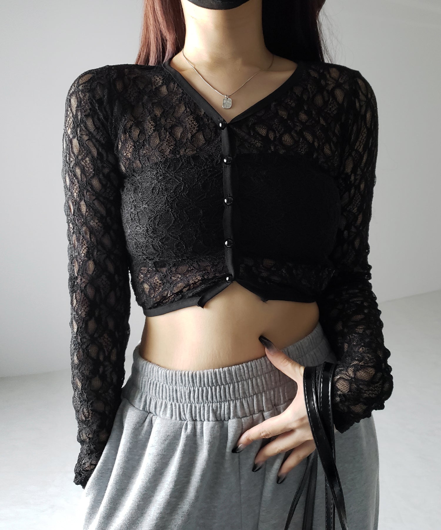 【 2color 】フロントボタンショートレースカーディガン / front button short lace cardigan