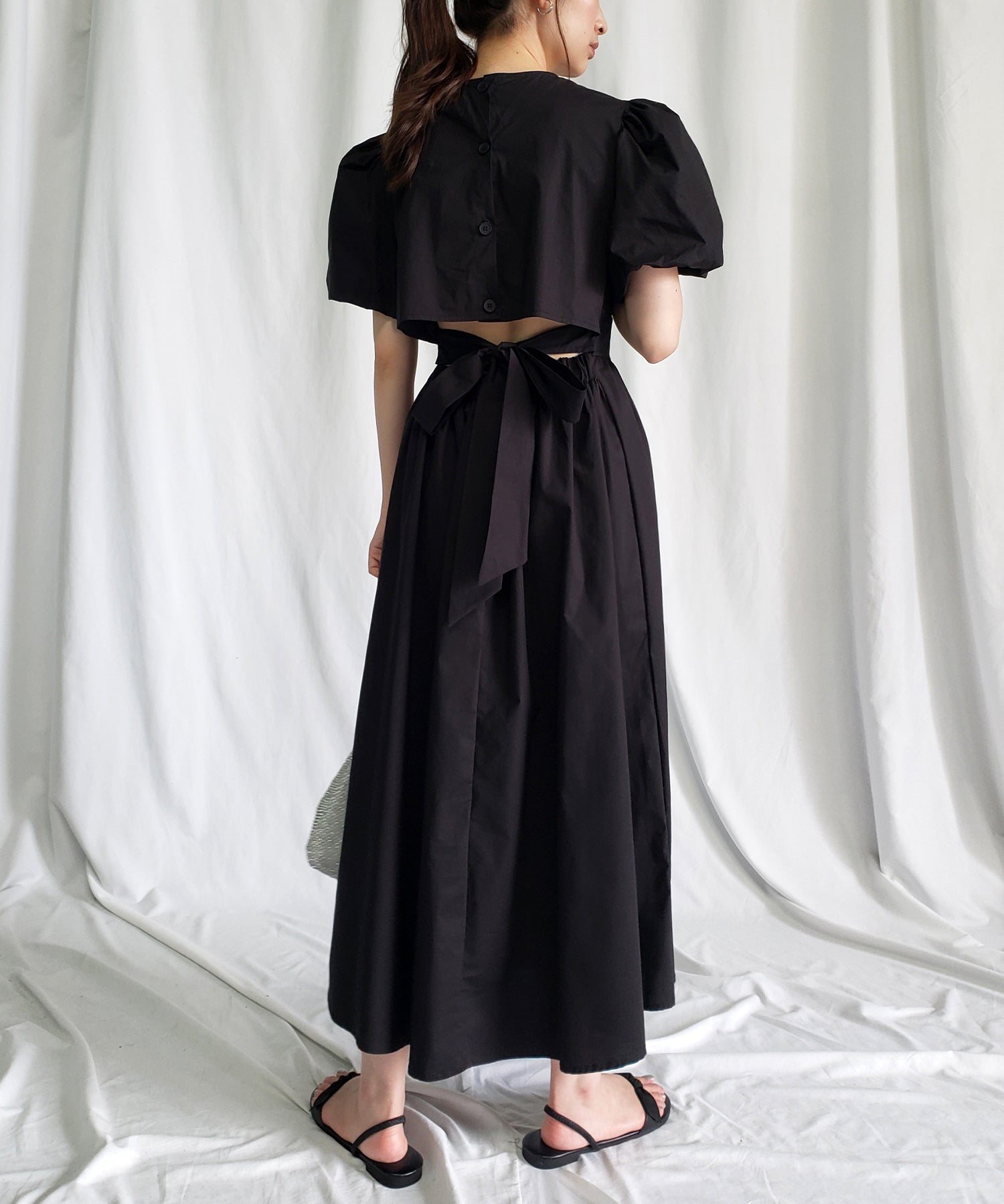 【 5COLOR 】ボリュームスリーブカットアウトバックリボンワンピース