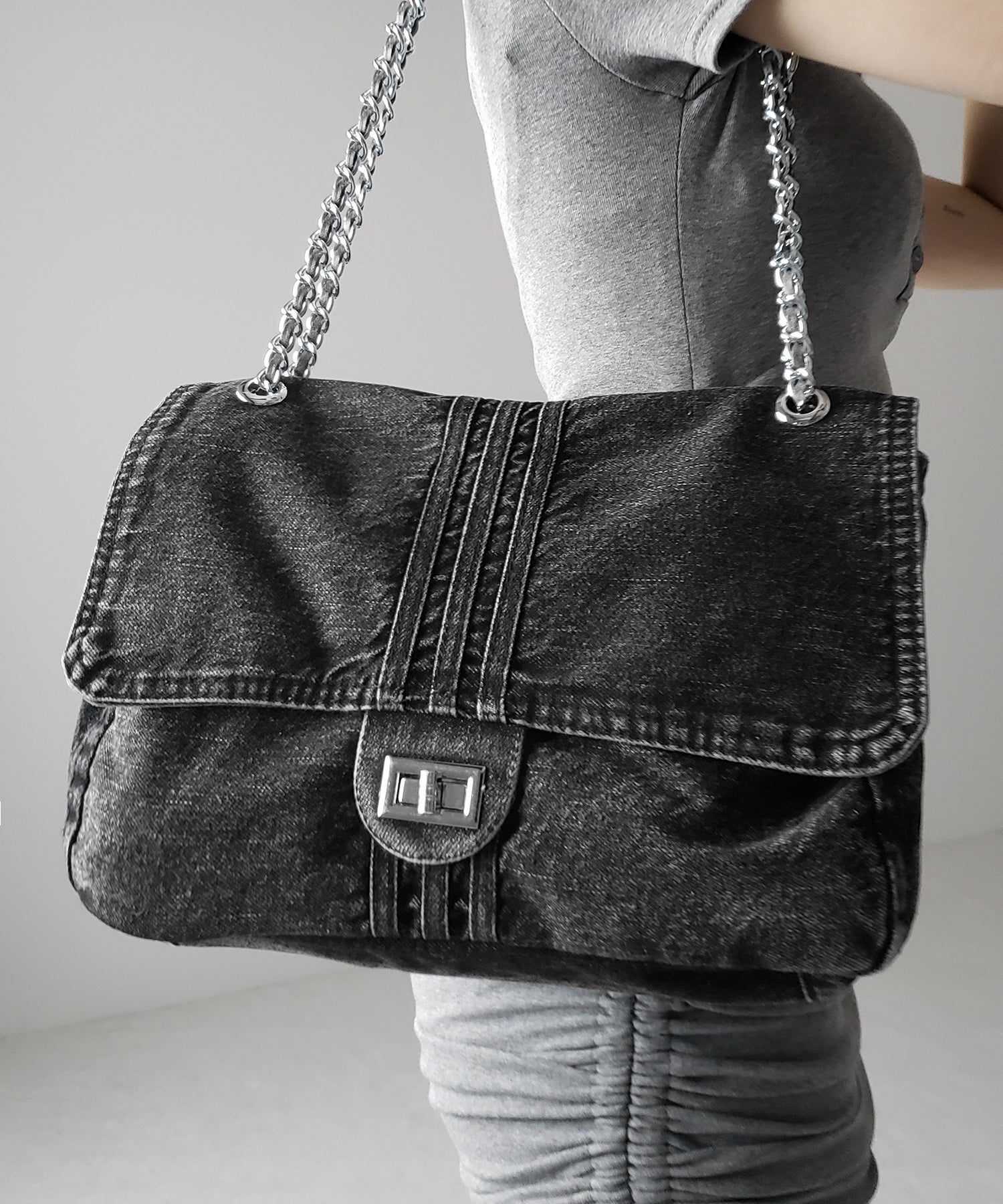 【 2color 】センターラインウォッシュデニムショルダーバッグ / centerline washed denim shoulder bag