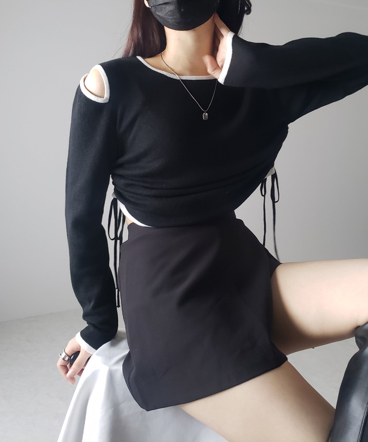 【 4color 】パイピングカットアウトサイドリボンニットトップス