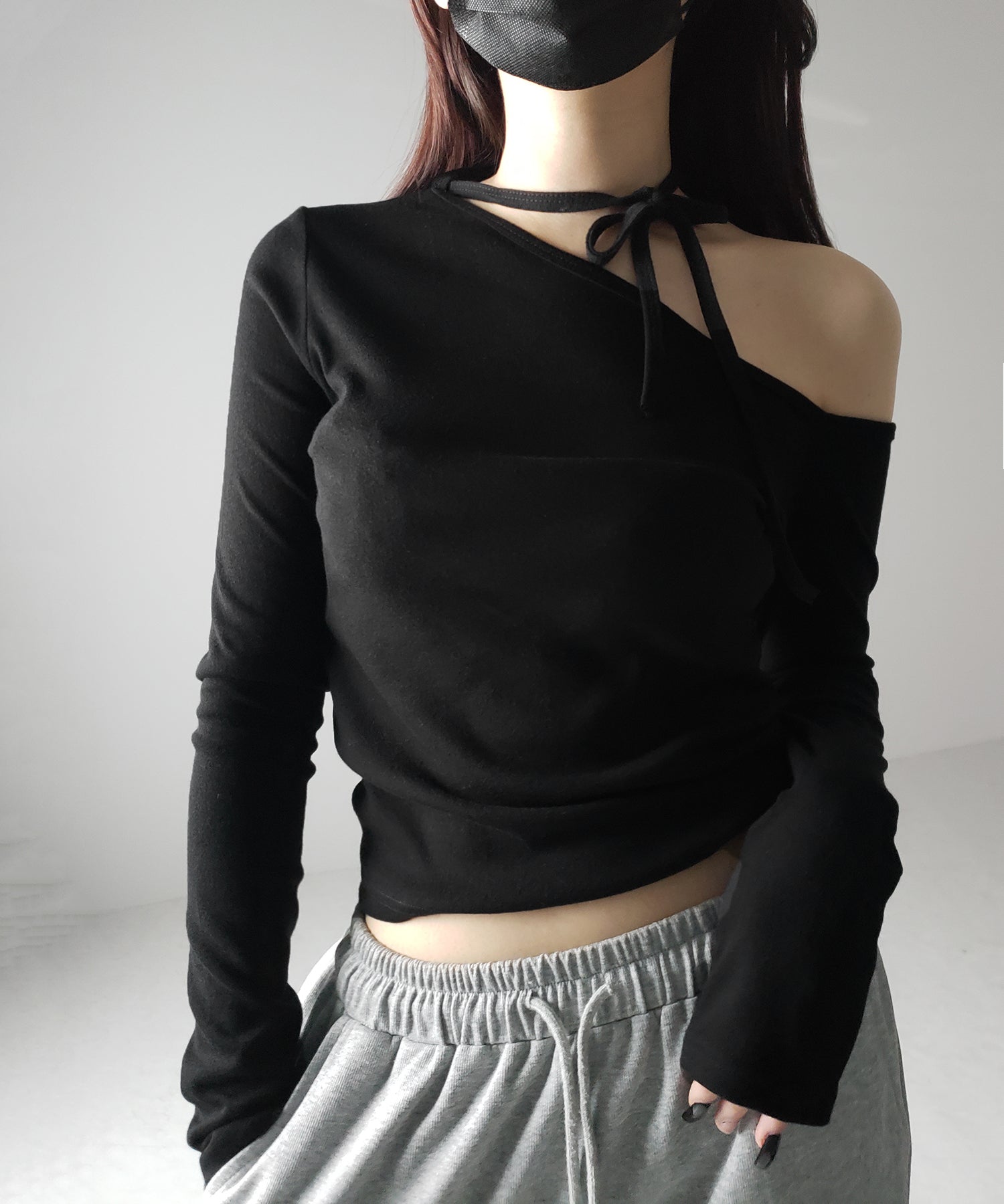 【 2WAY 】ストラップチョーカーリボンワンショルダーTシャツ
