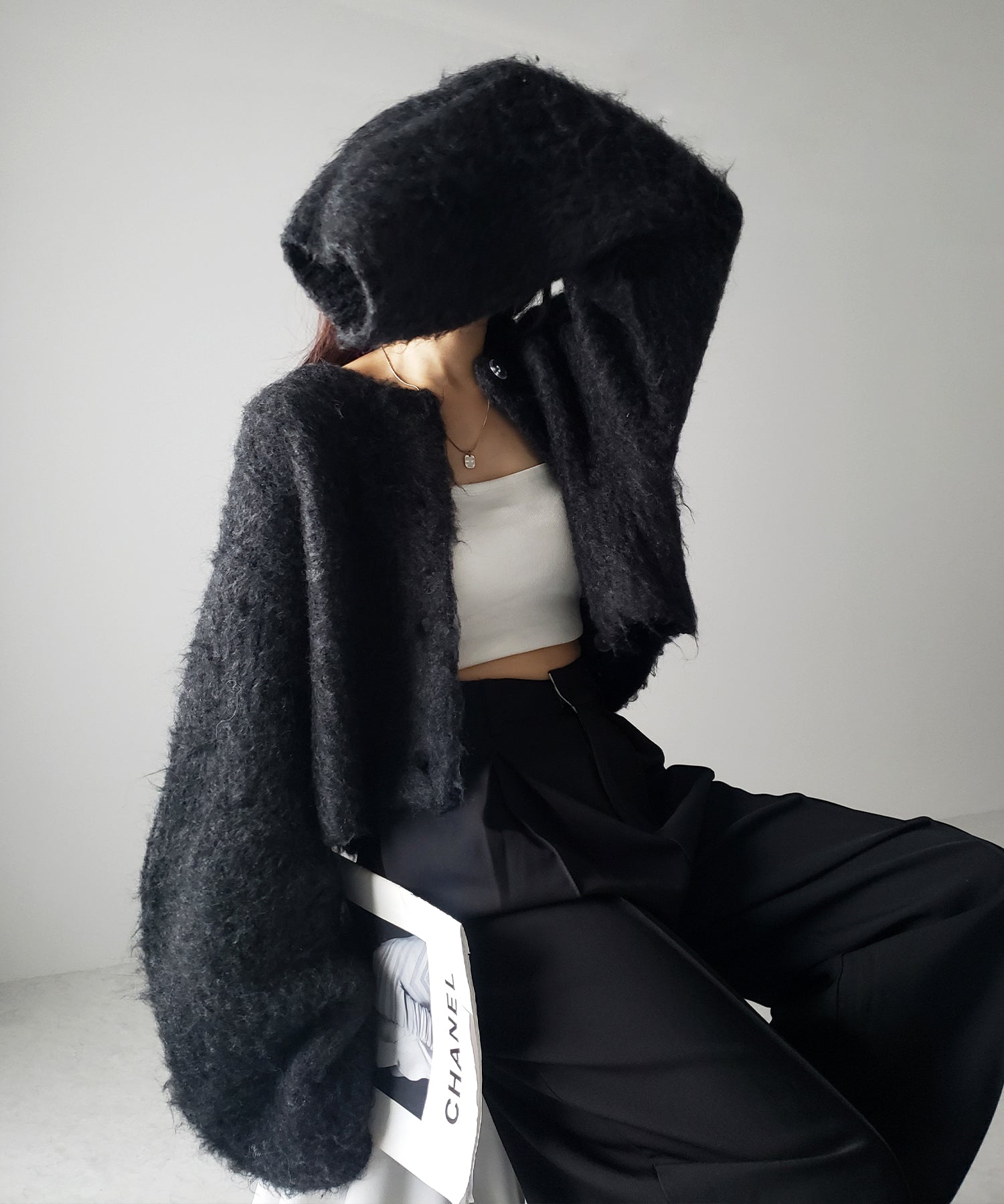 ボリュームワイドスリーブショートシャギーニットカーディガン / volume wide sleeve short shaggy knit cardigan