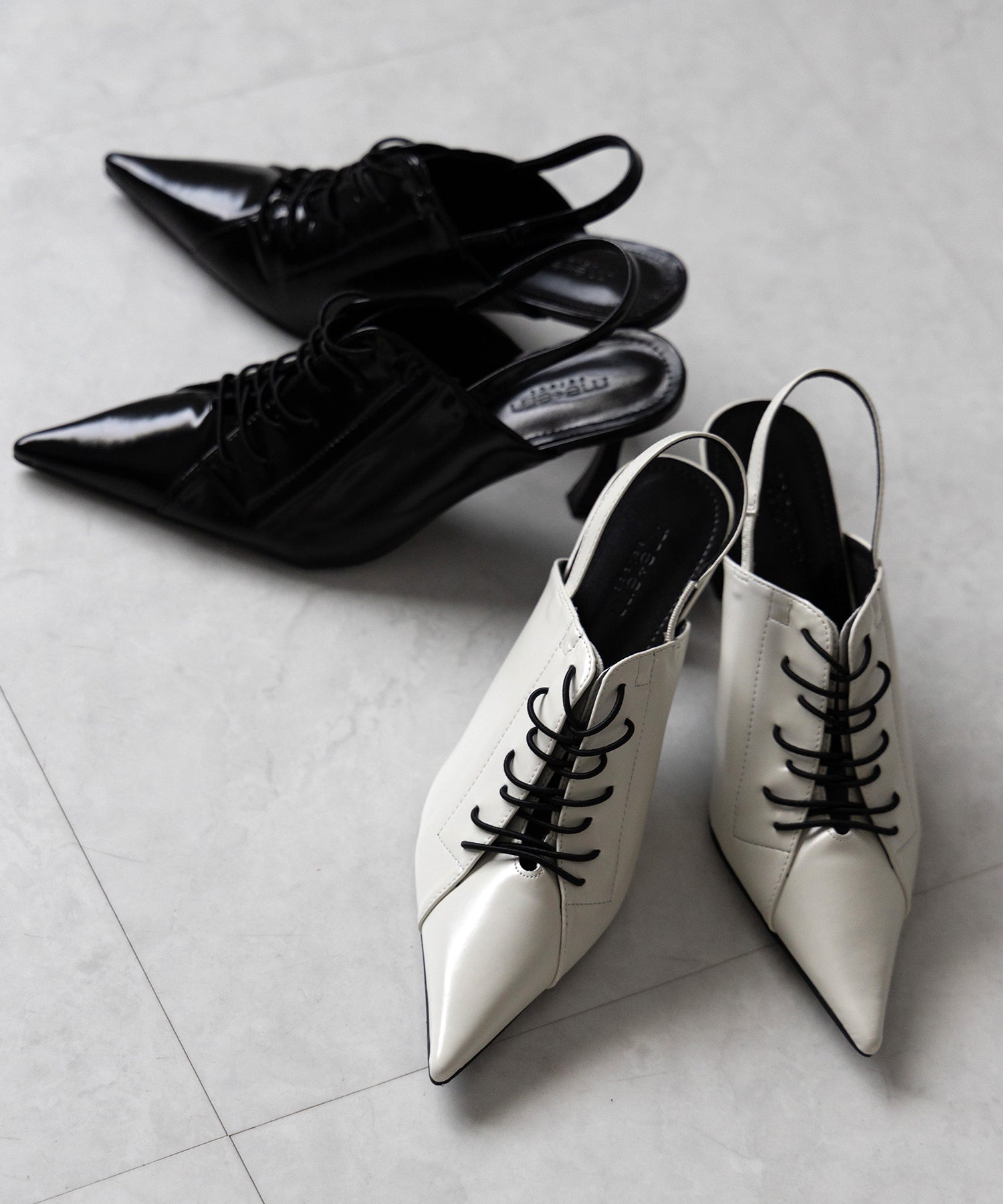 ポインテッドトゥレースアップスニーカーミュール / pointed toe lace up sneaker mules