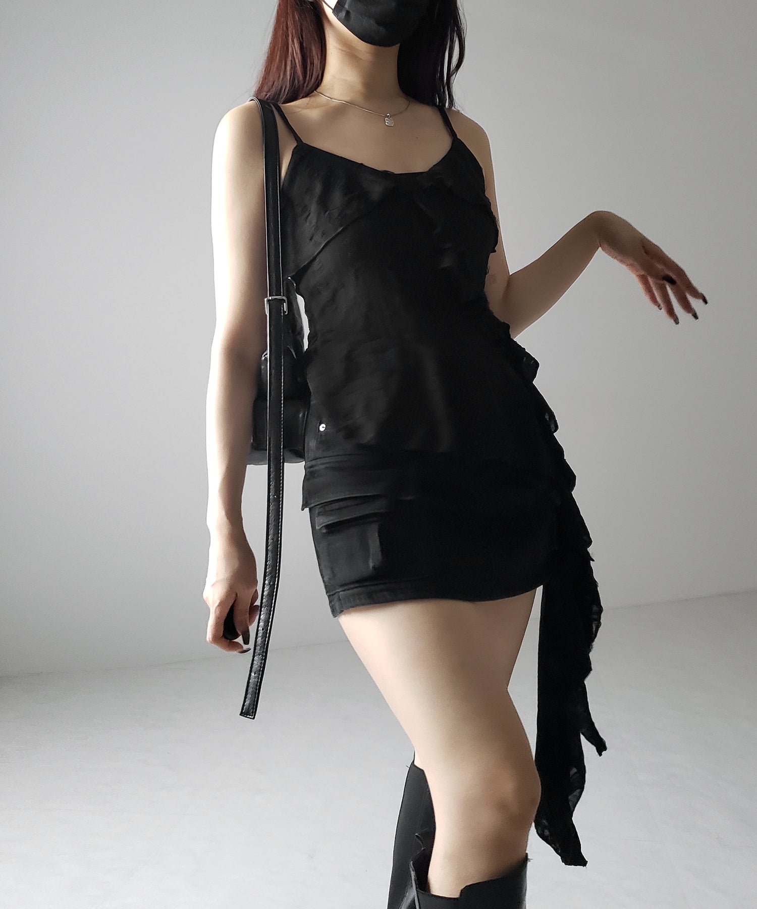 アシンメトリーダメージフリルキャミソール / asymmetry damage frill camisole