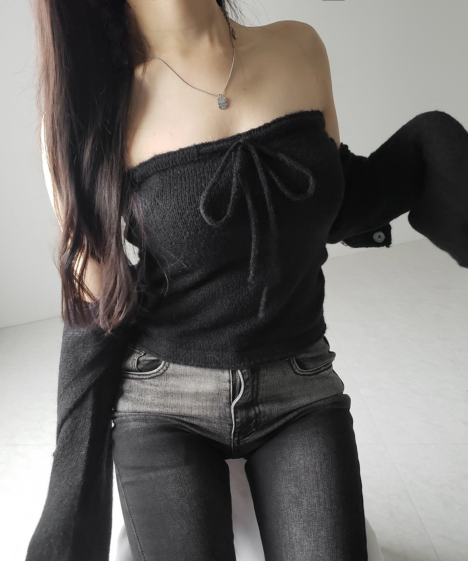 【 2点セット 】フロントリボンニットベアトップ + 長袖ショートカーディガン SET / front ribbon knit bare top + long sleeve short cardigan set