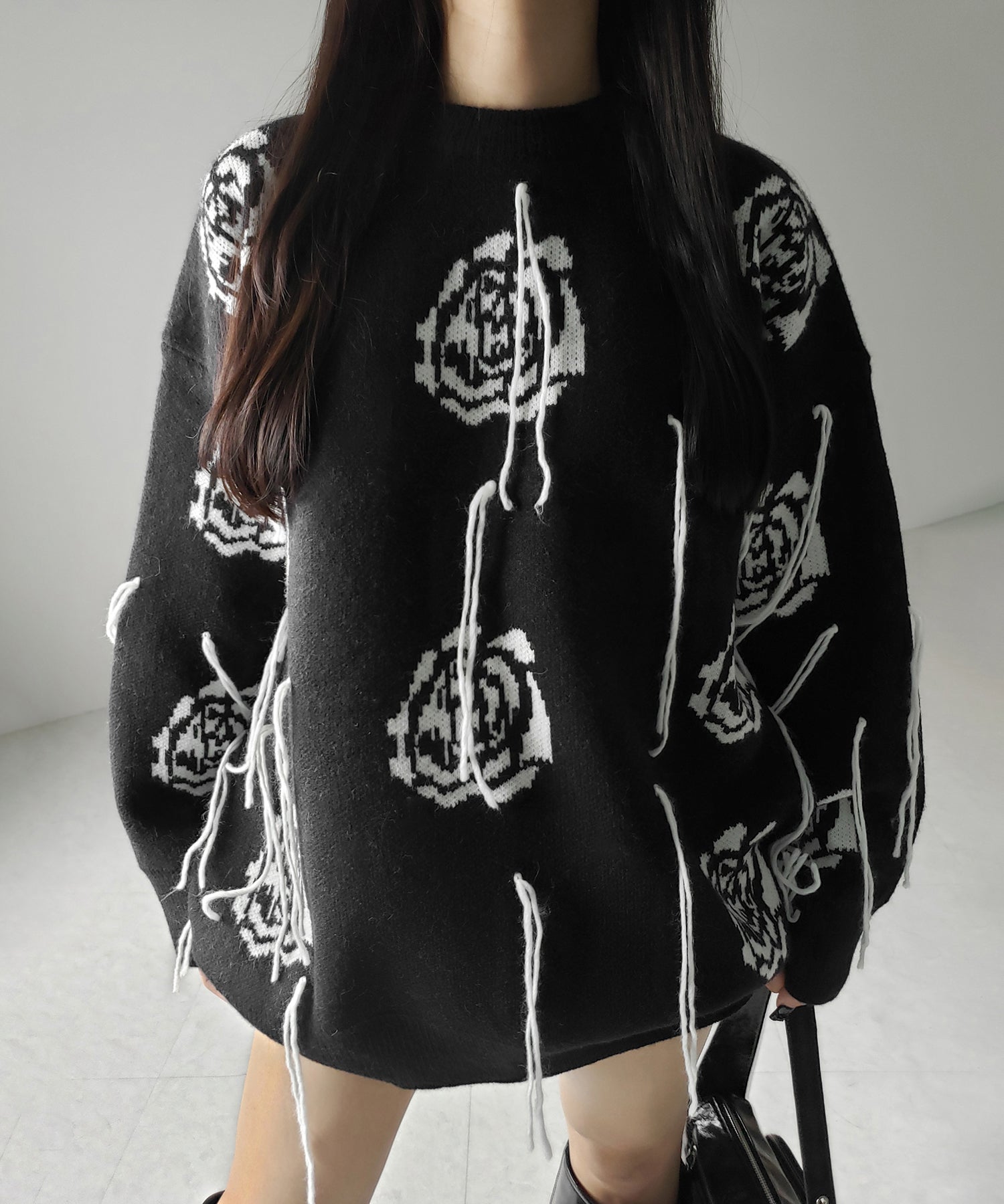 バラジャガードフリンジビッグシルエットニット / rose jacquard fringe big silhouette knit