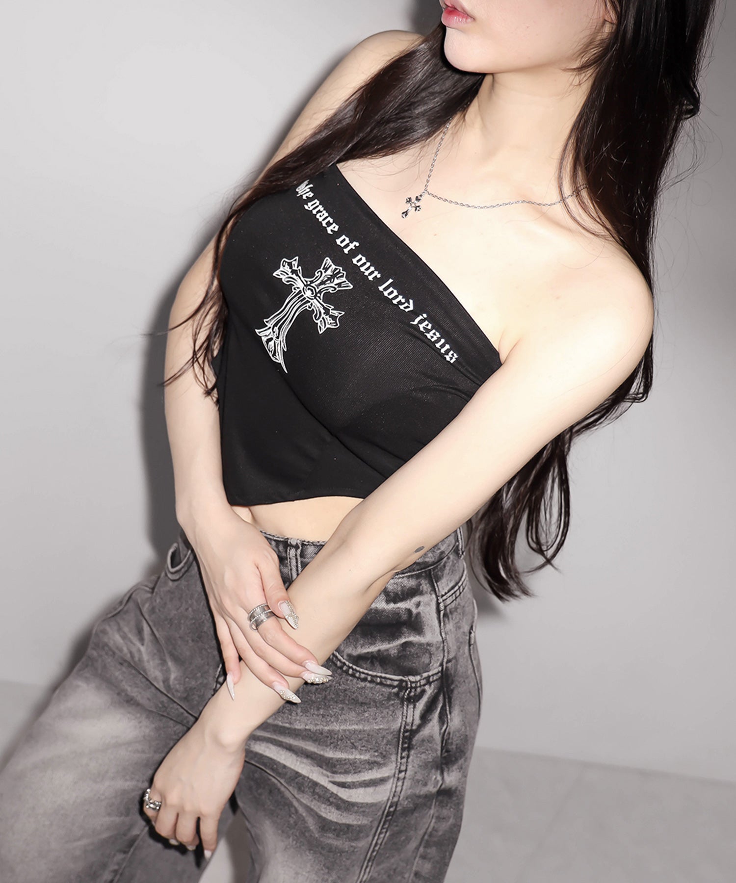 クロスグランジロゴベアトップス / cross grunge logo bare tops