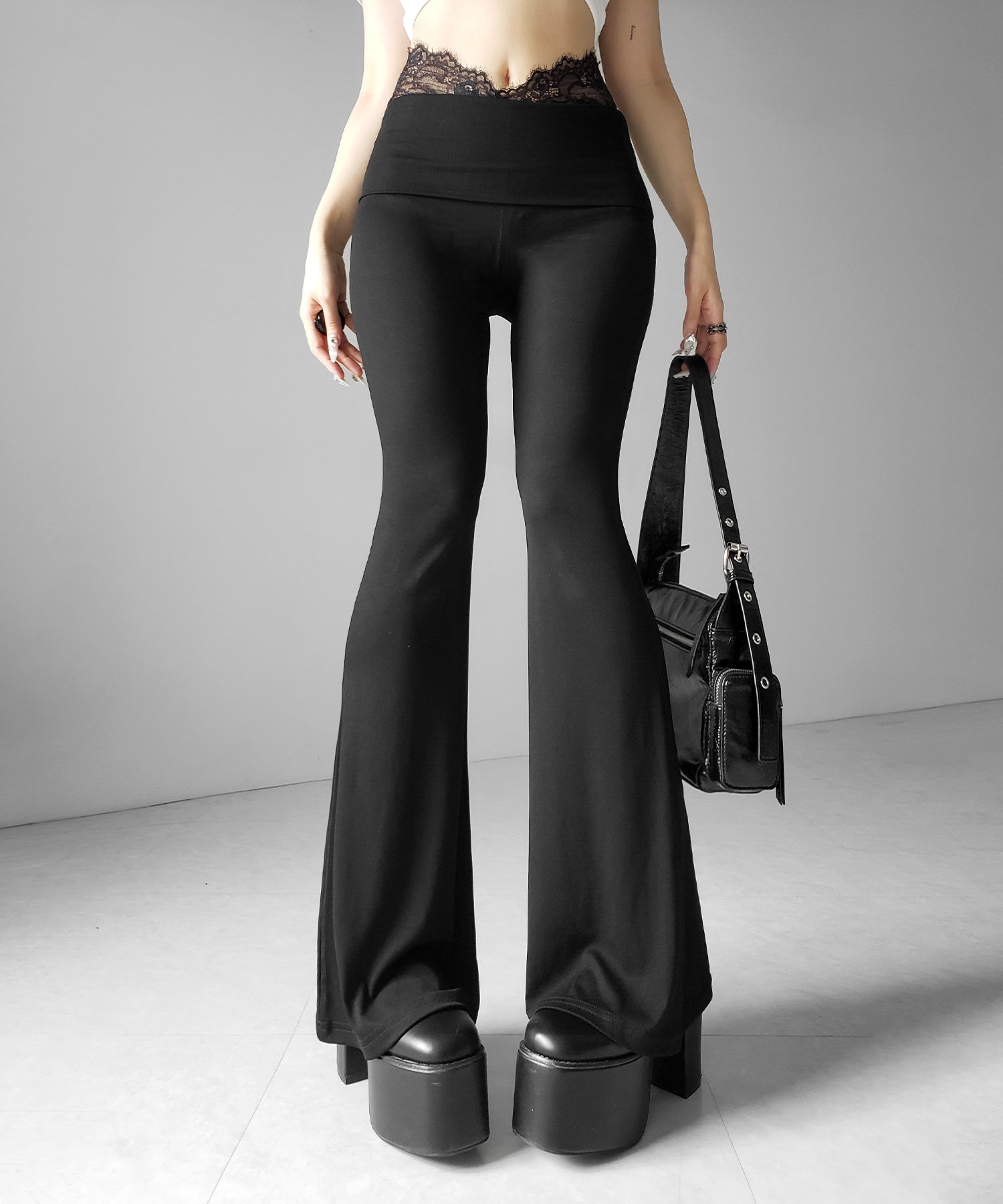 ウエストレーススリムドレープカットソーフレアパンツ / waist lace slim drape cutsew flare pants