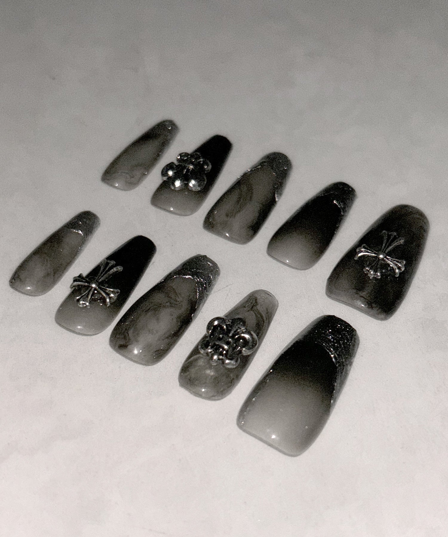 グラデーションクロスパーツニュアンスネイルチップ / gradation cross parts nuance nail tips