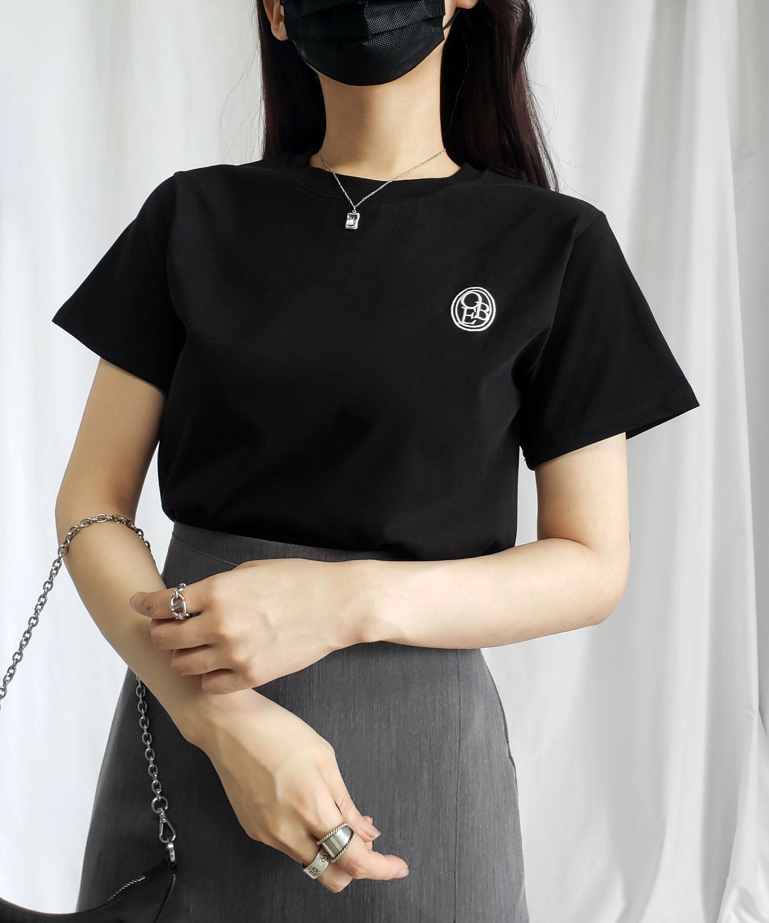 OBE刺繍 ミニロゴTシャツ【 韓国製 】