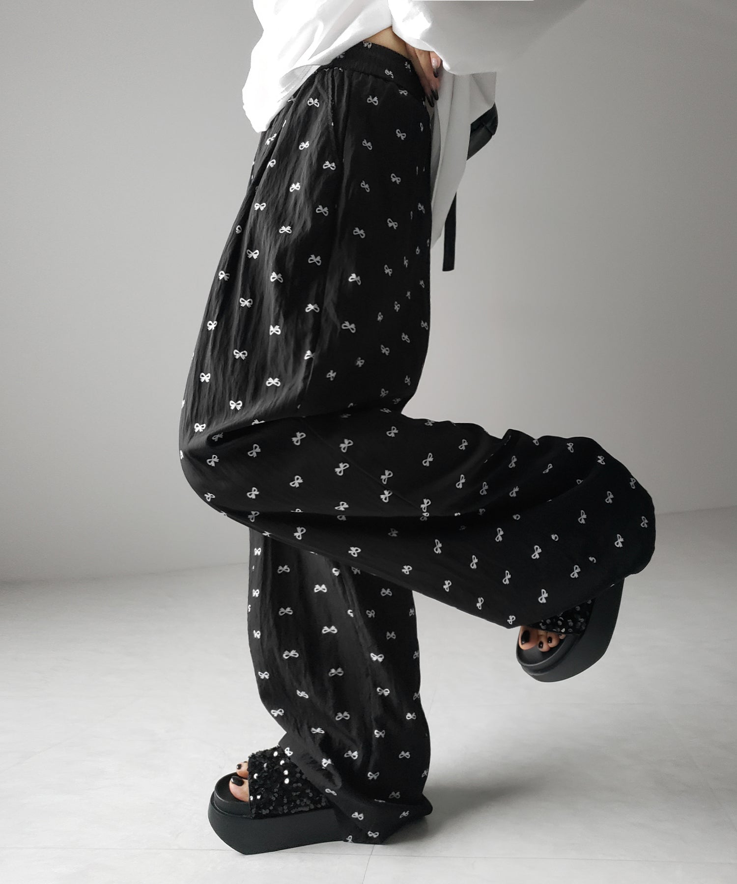 リボンプリントワイドイージーパンツ / ribbon print wide easy pants