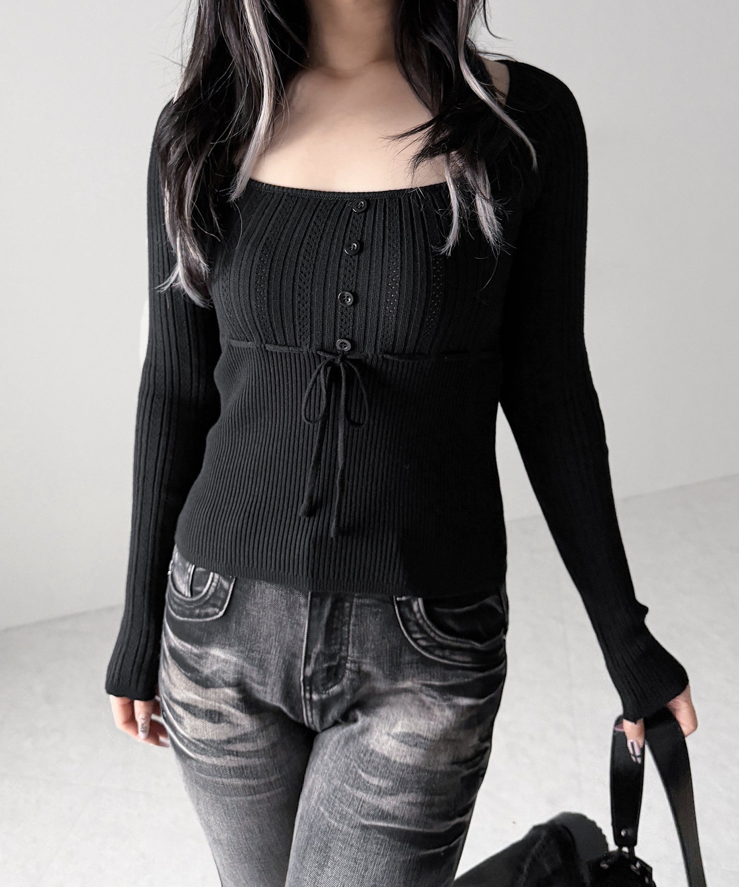 スリムフィット透かし柄リブニット / slim fit watermark pattern rib knit tops