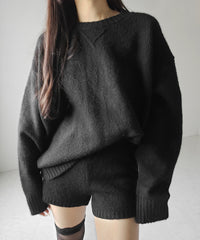 FREE / BLACK