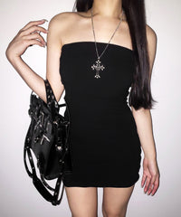 FREE / BLACK