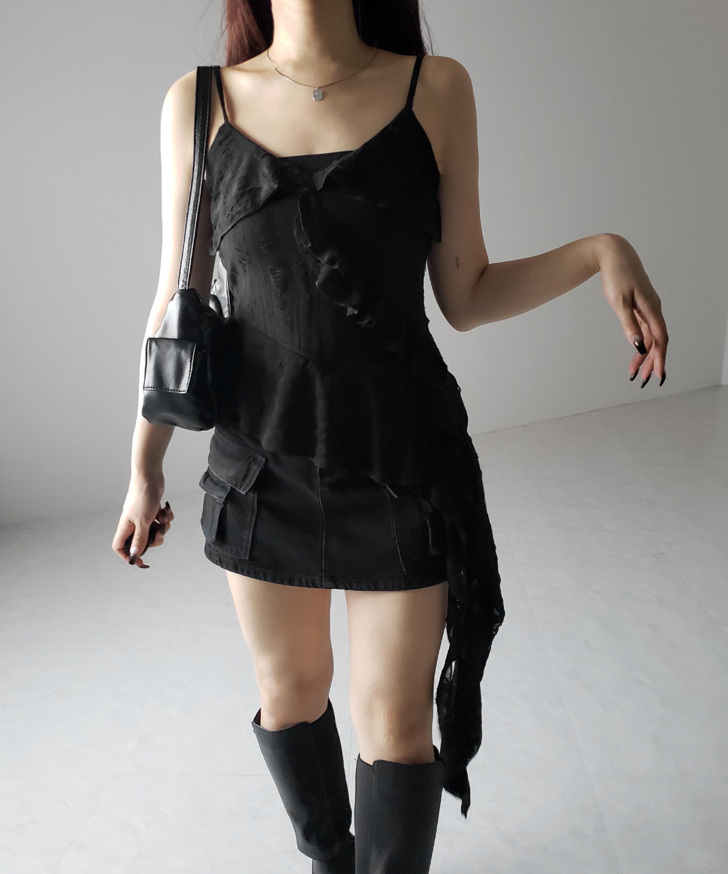 アシンメトリーダメージフリルキャミソール / asymmetry damage frill camisole