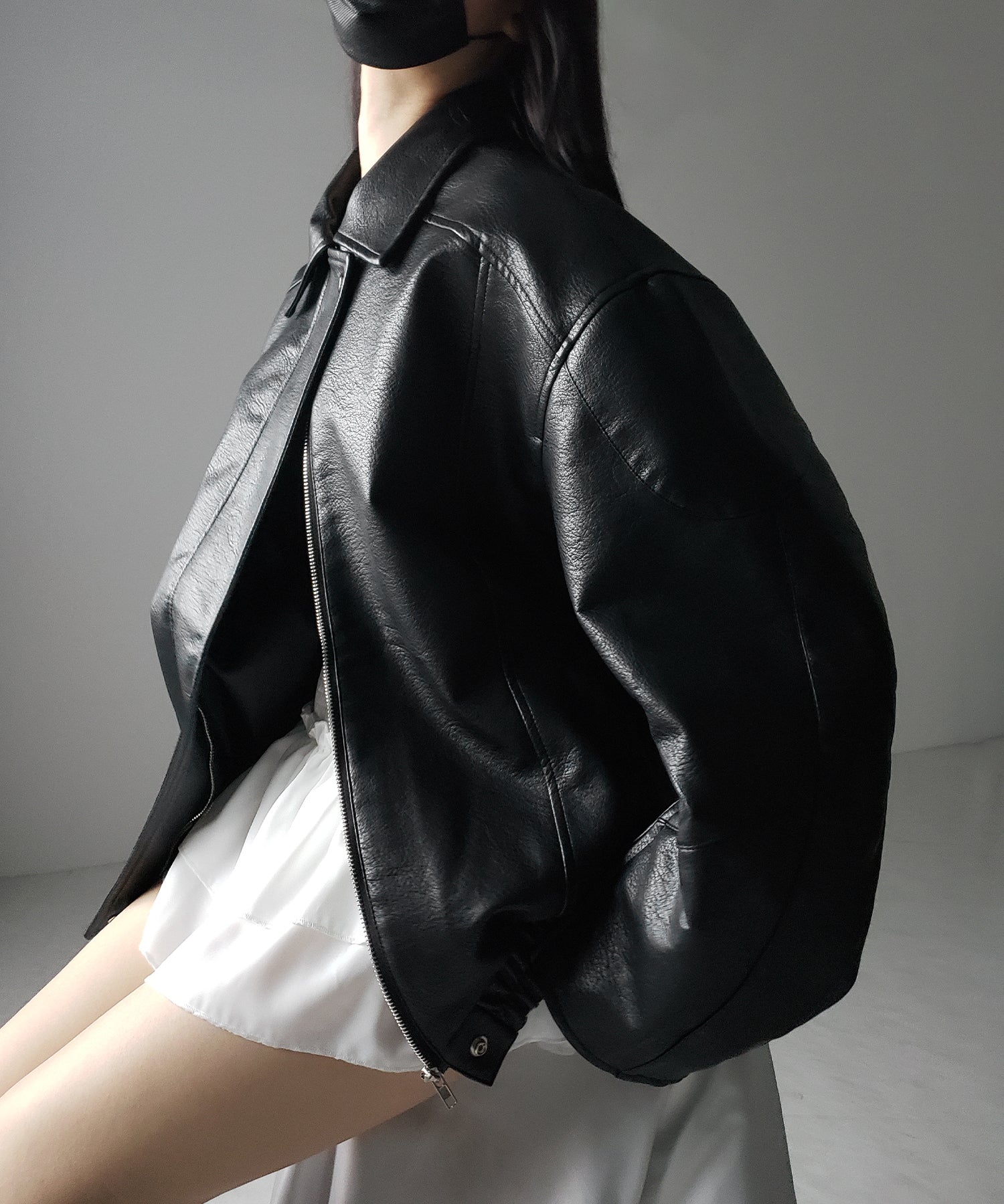 【 2color 】ヴィンテージライクボリュームスリーブフェイクレザーブルゾン / vintage like volume sleeve fake leather blouson
